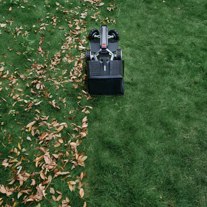 Газонокосилка EcoFlow BLADE Robotic + Lawn Sweeper Kit цена 159999.00 грн - фотография 2
