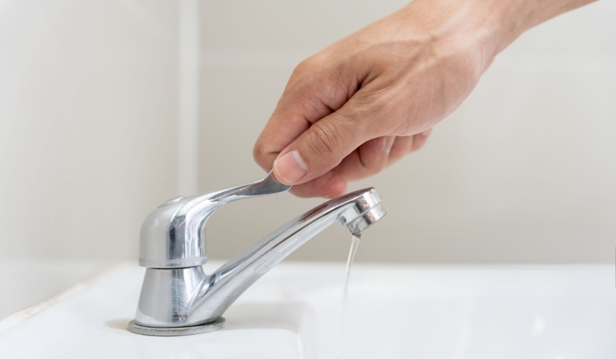 Слабый напор воды в кране: низкое давление