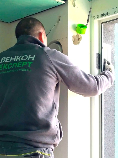 Сверление бетонной стены