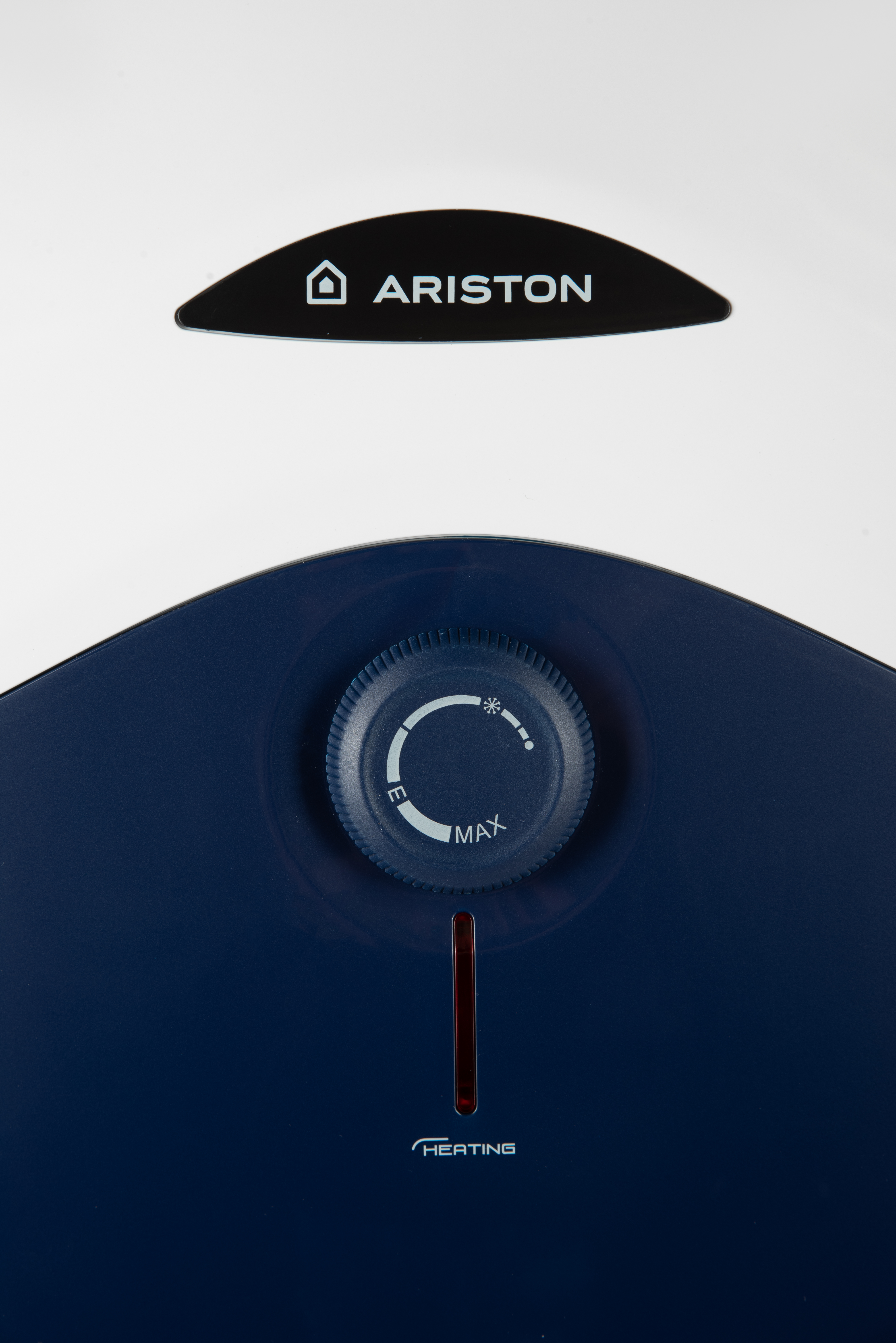 Ariston blu r