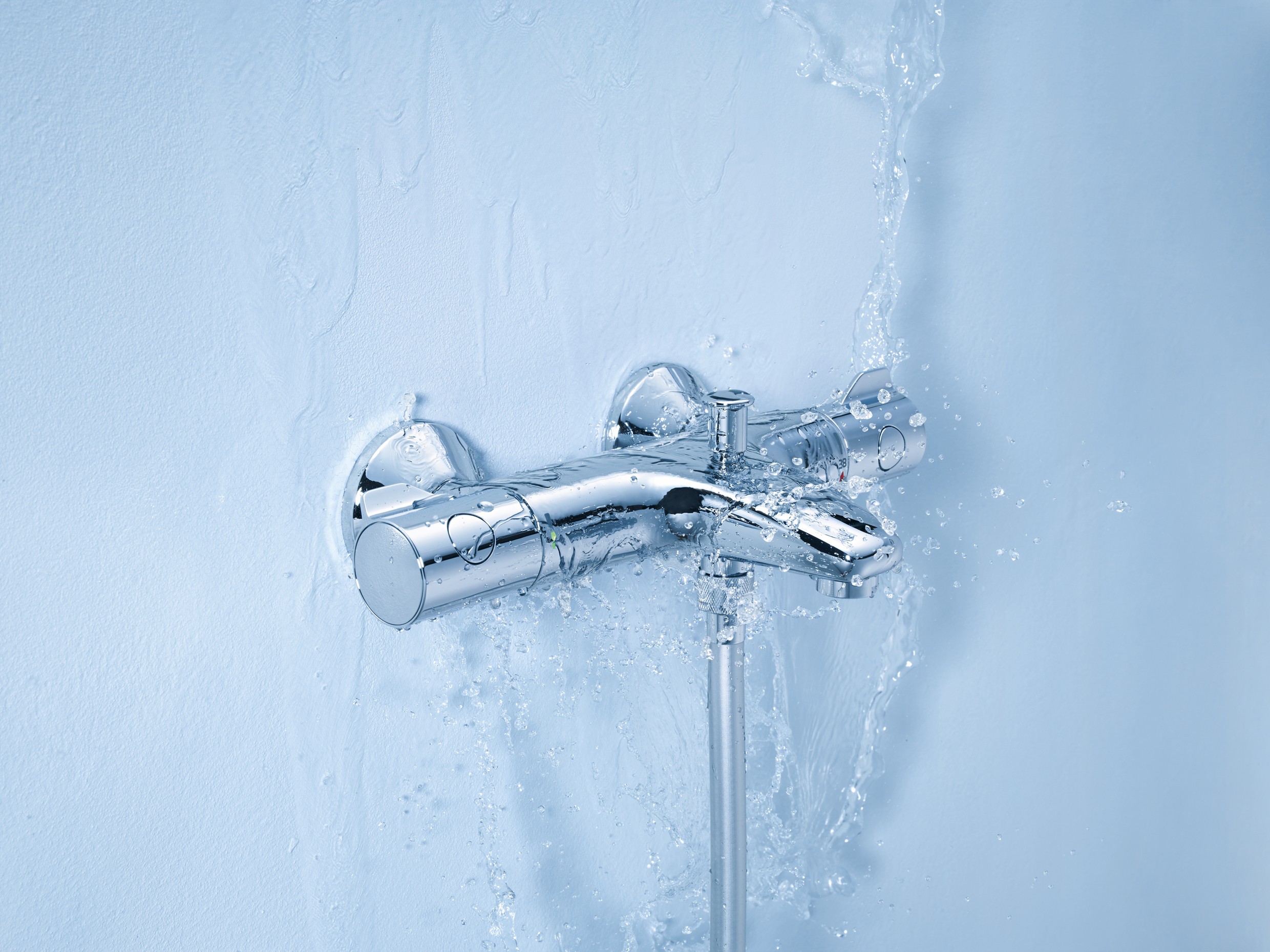 Змішувач для ванни і душу Grohe Grohtherm 800 34564000 ціна 9912.00 грн - фотографія 2