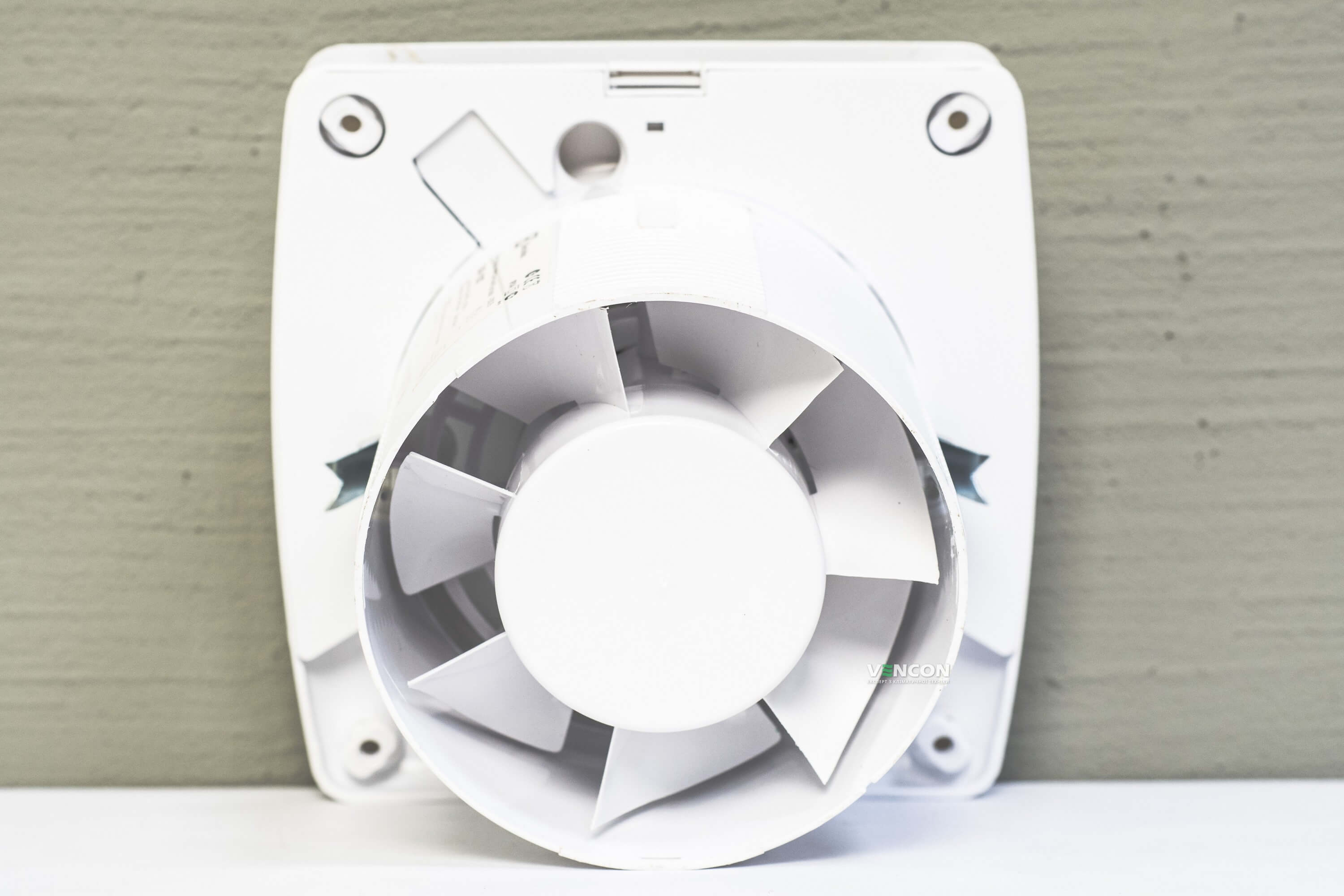 Вытяжной вентилятор Electrolux Premium EAF-120T характеристики - фотография 7