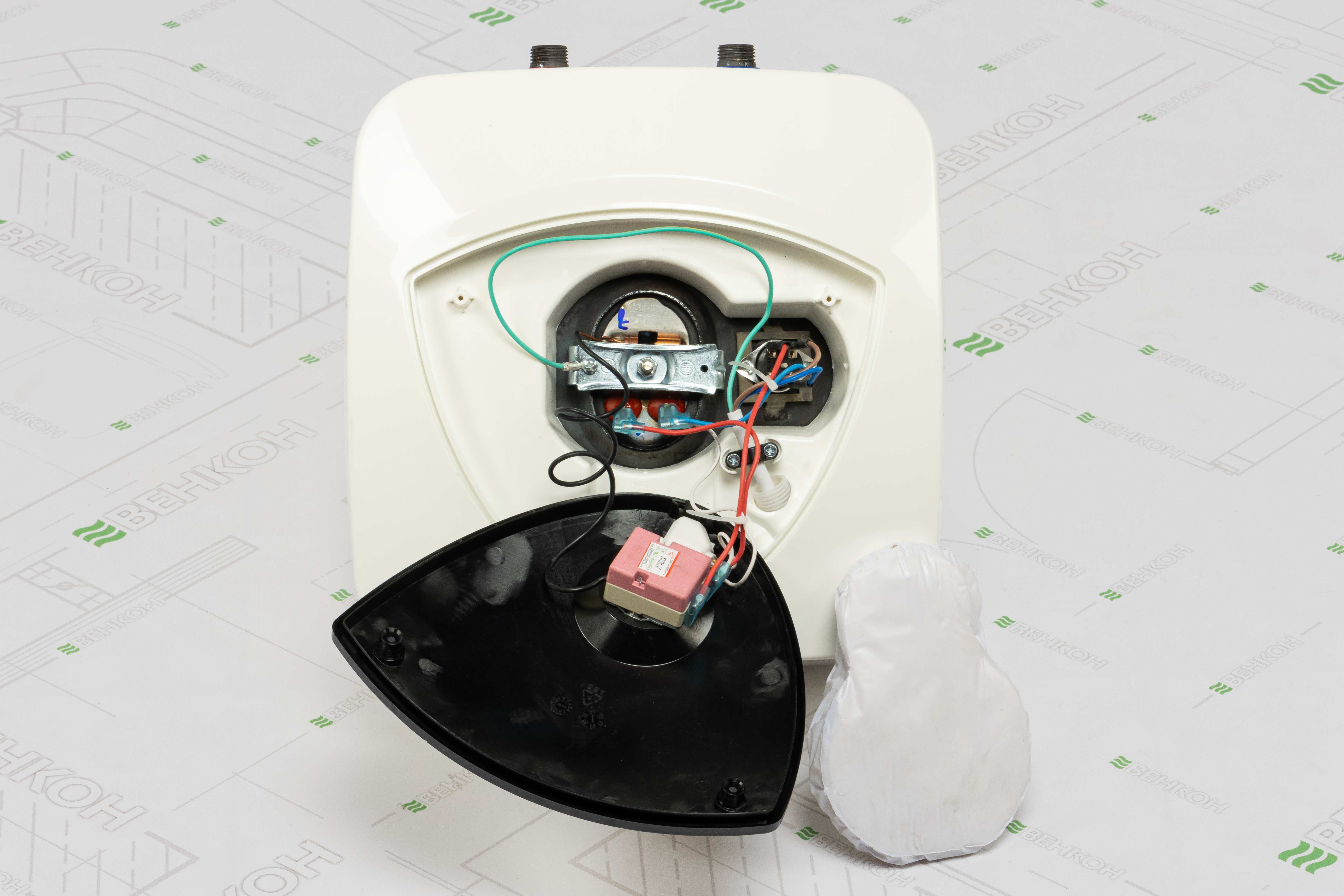 Ariston Andris Lux 6 UR EU в магазине в Киеве - фото 10