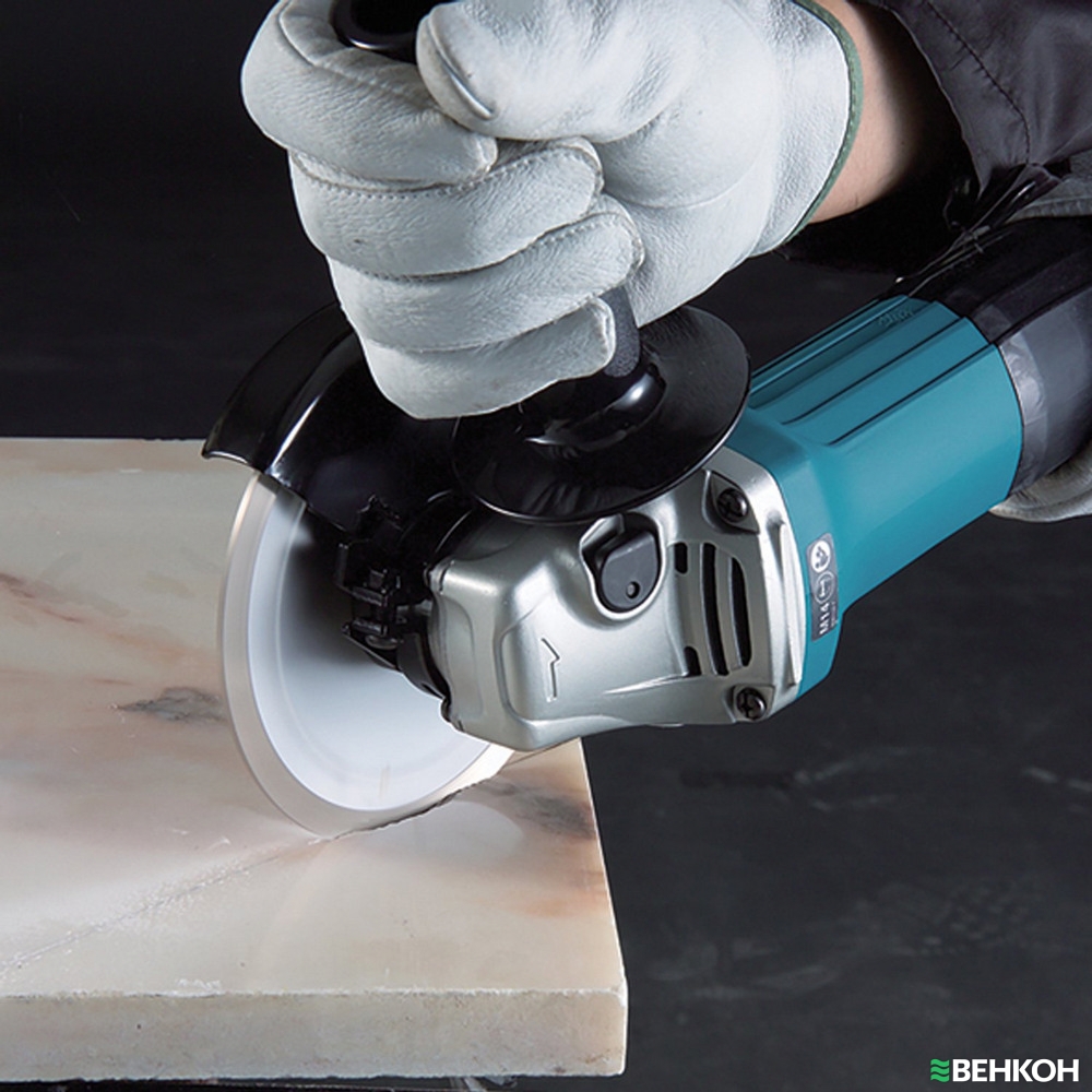 ᐉ Болгарка Makita 9558HNG купить по цене 3 133 грн. в Киеве и Львове ...