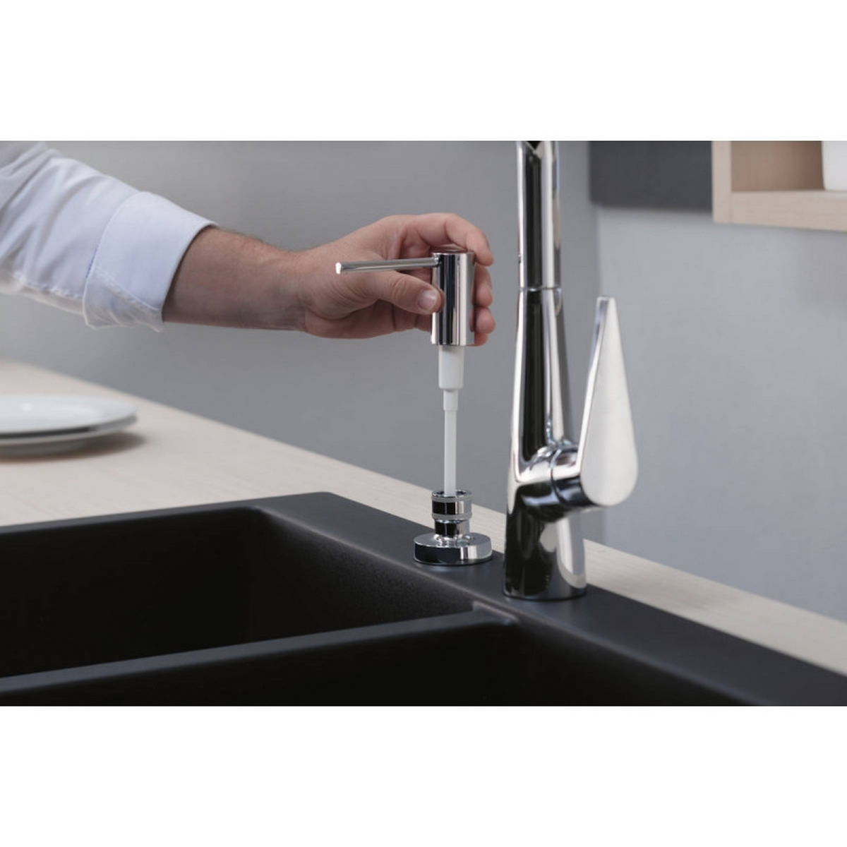 в продаже Дозатор жидкого мыла Hansgrohe A51 40448800 - фото 3