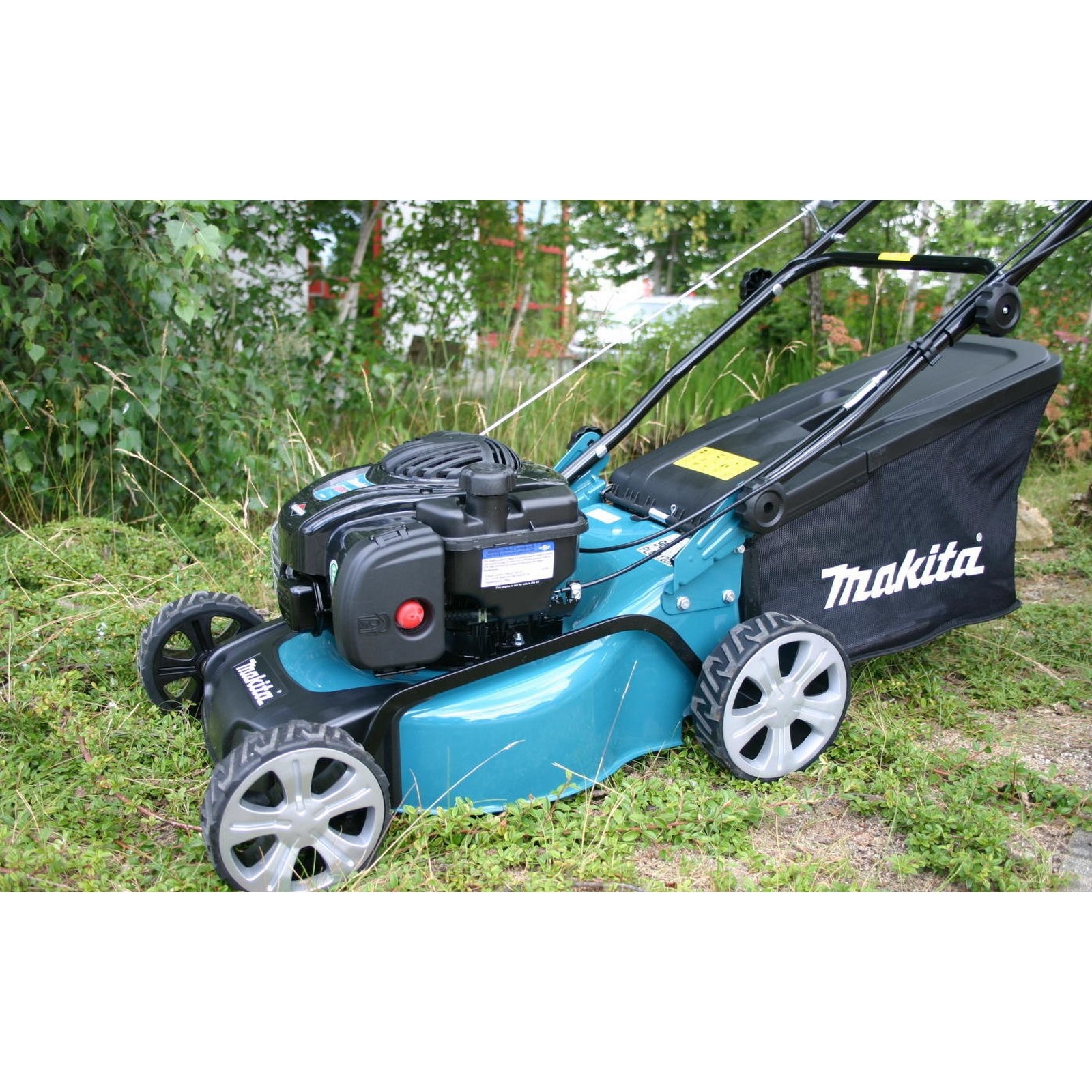 в продаже Газонокосилка Makita PLM 4120 N - фото 3