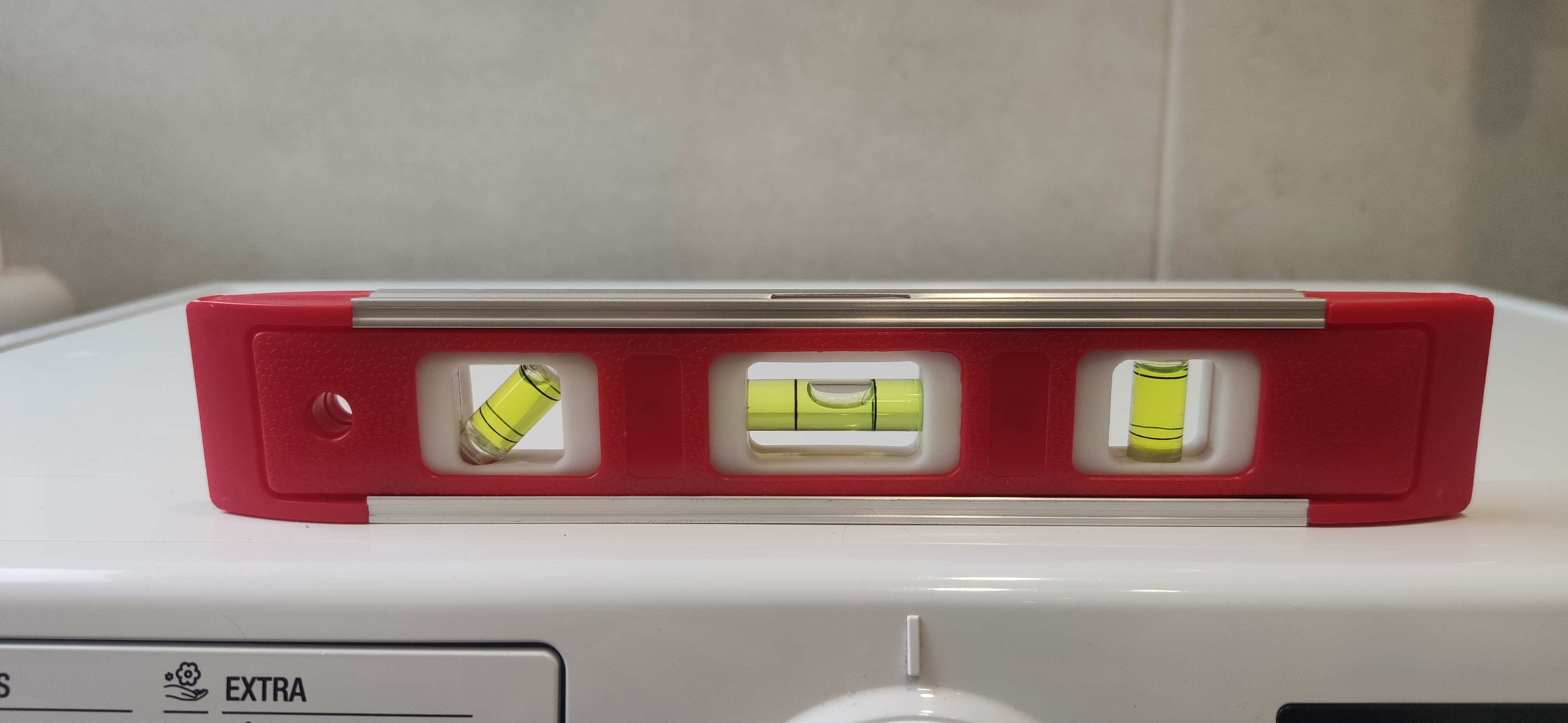 Фото №2 від покупця Игорь Бодаква до товару Рівень магнітний 230 мм