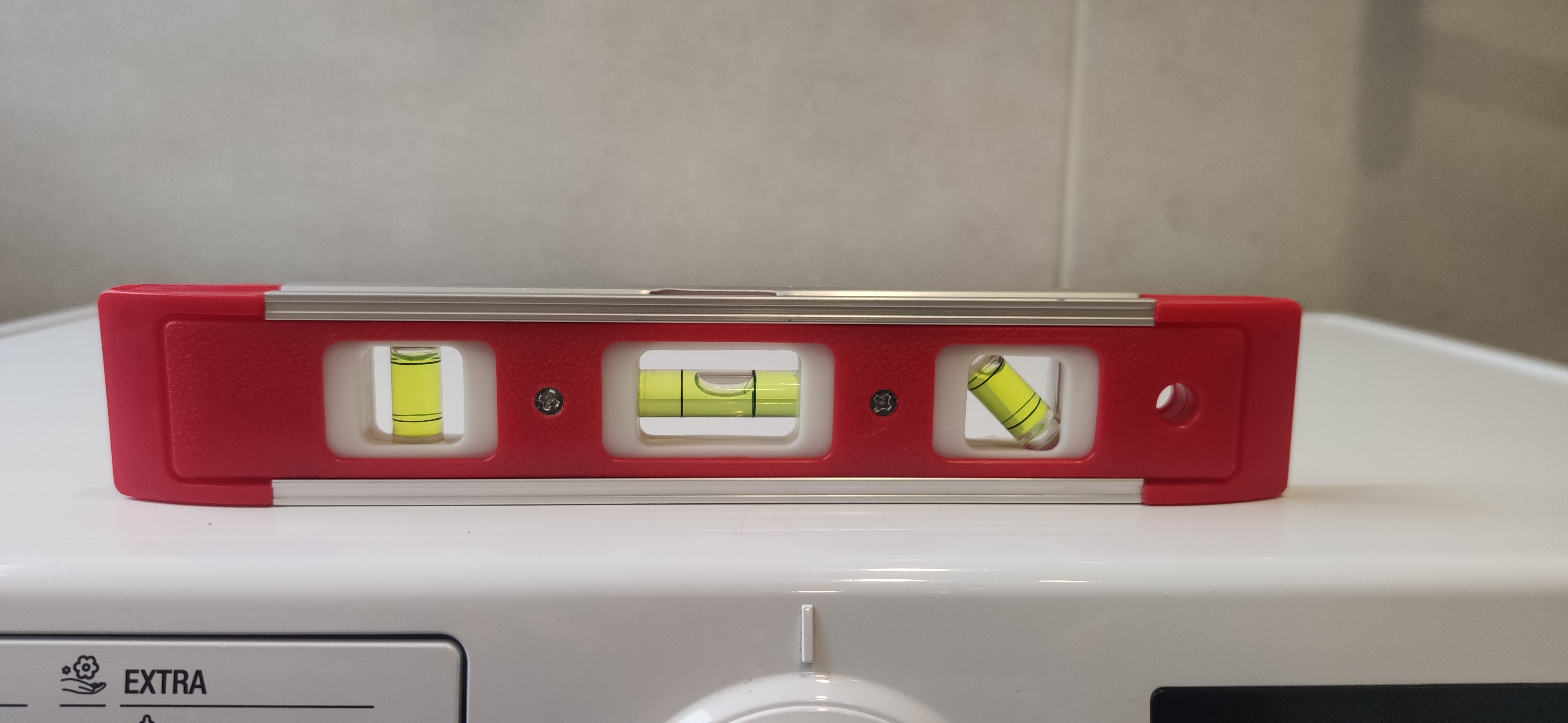 Фото №3 від покупця Игорь Бодаква до товару Рівень магнітний 230 мм