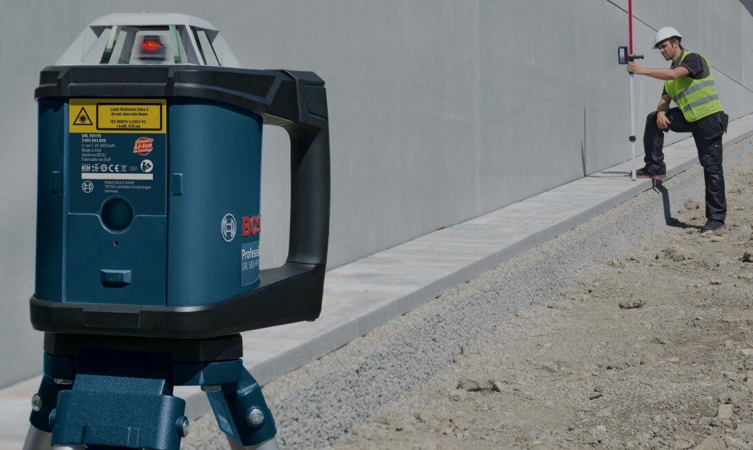 Лазерный нивелир Bosch GRL 500 HV + LR 50 Professional обзор - фото 8