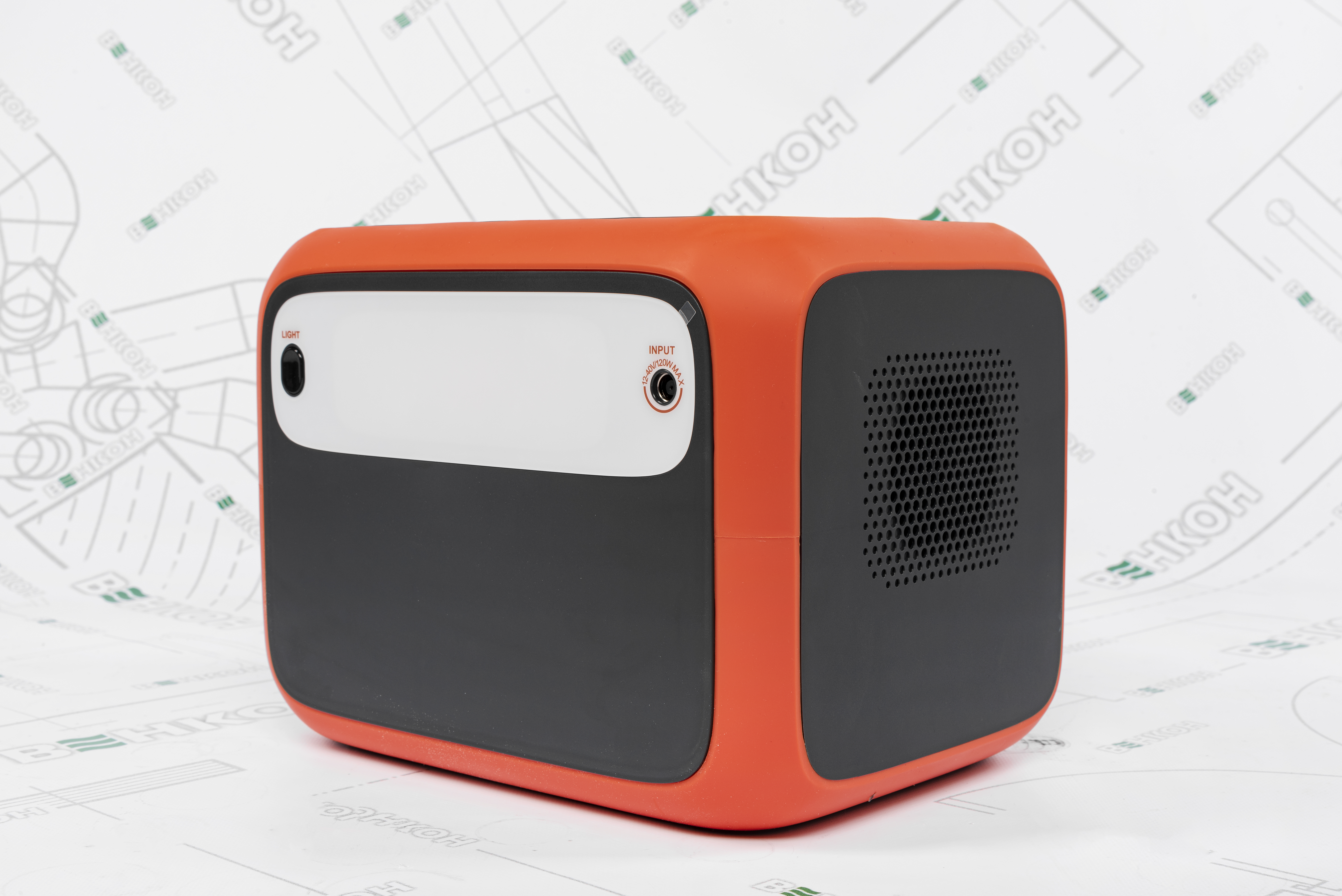 Портативная зарядная станция Bluetti PowerOak AC50S Orange обзор - фото 8