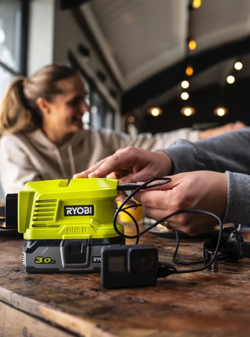 Портативна зарядна станція Ryobi ONE+ RY18BI150A-0 (без АКБ та ЗУ) ціна 5063 грн - фотографія 2