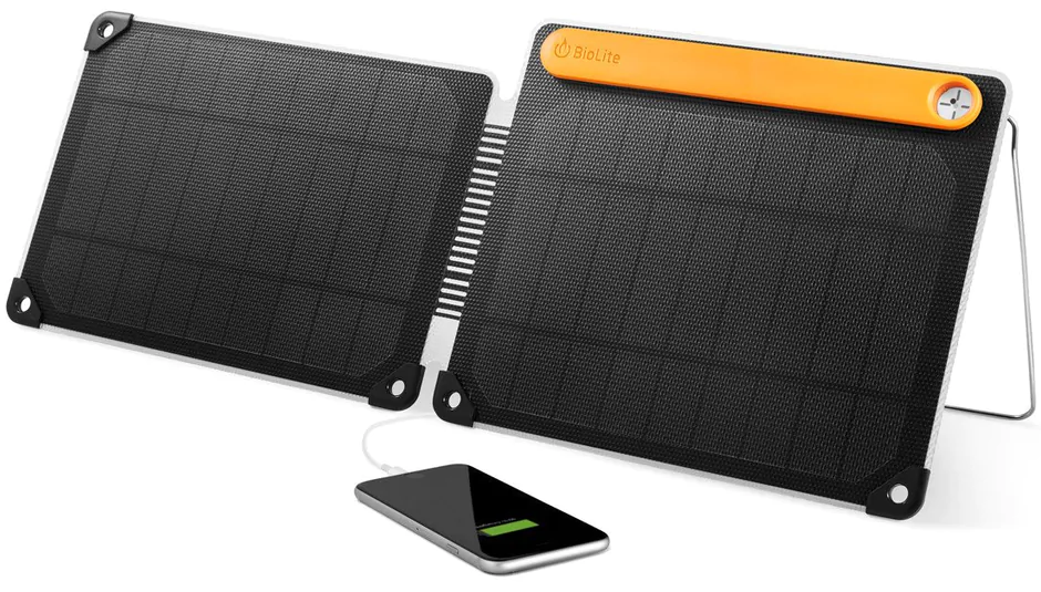 Портативная солнечная батарея BioLite SolarPanel 10+ 3200 mAh в интернет-магазине, главное фото