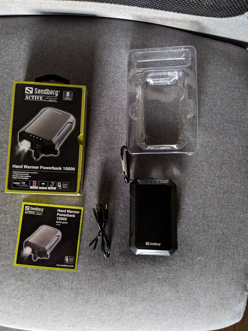 Фото №1 от покупателя Олег к товару Sandberg 10000mAh Hand Warmer flashlight 1W USB-C/USB-A 2A/5V (420-65)