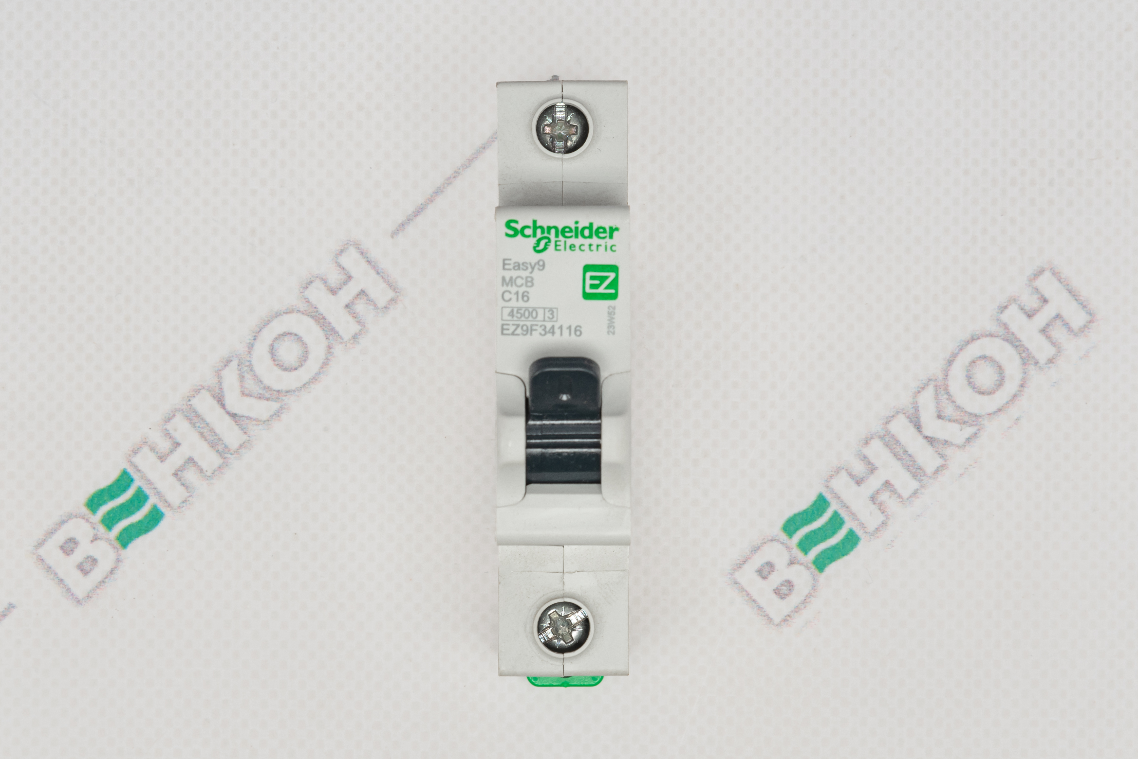 Автоматичний вимикач Schneider Electric EZ9 1Р, 16А, С (EZ9F34116) ціна 133 грн - фотографія 2