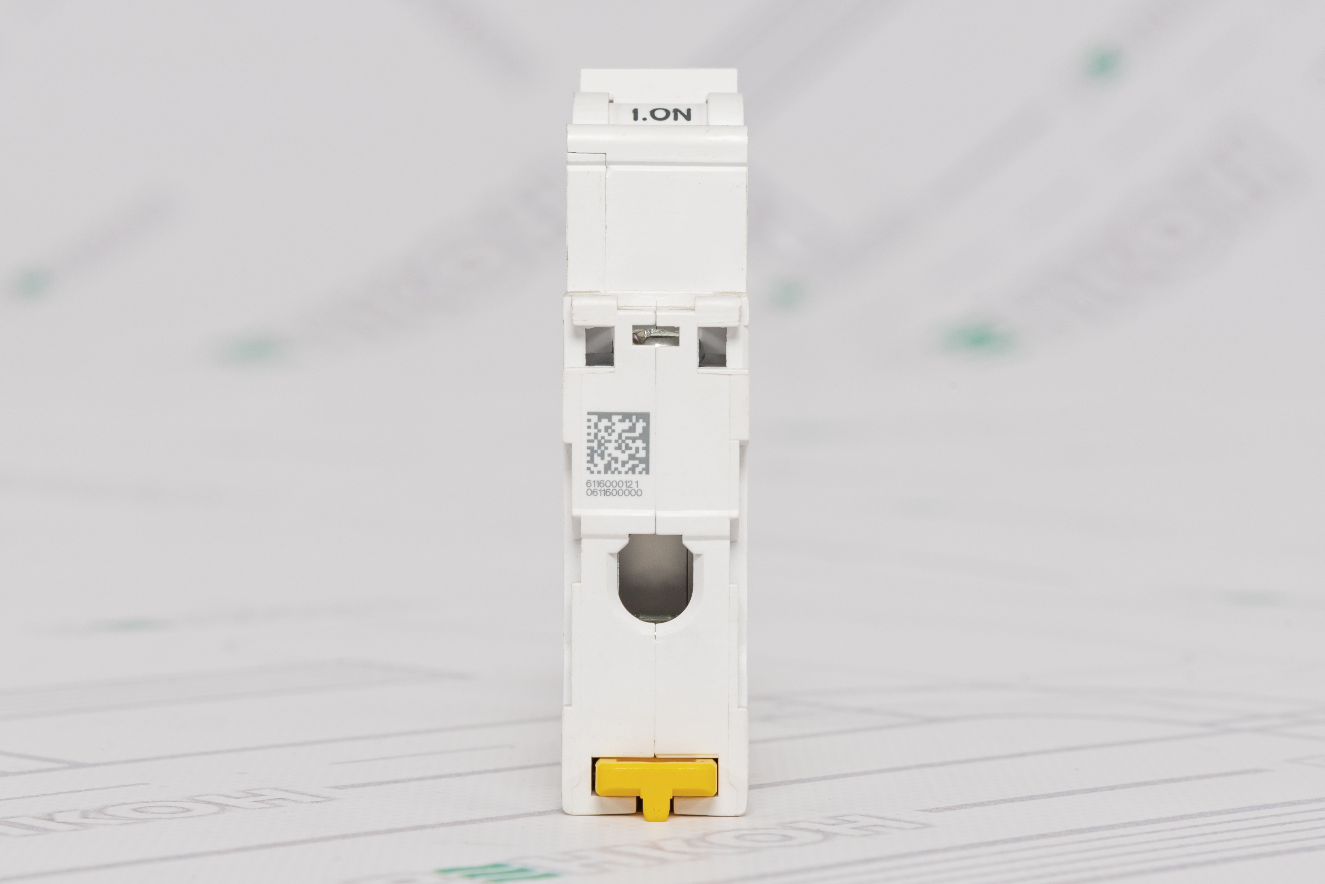 Автоматичний вимикач Schneider Electric RESI9 16 A, 1P, В, 6кА (R9F02116) відгуки - зображення 5