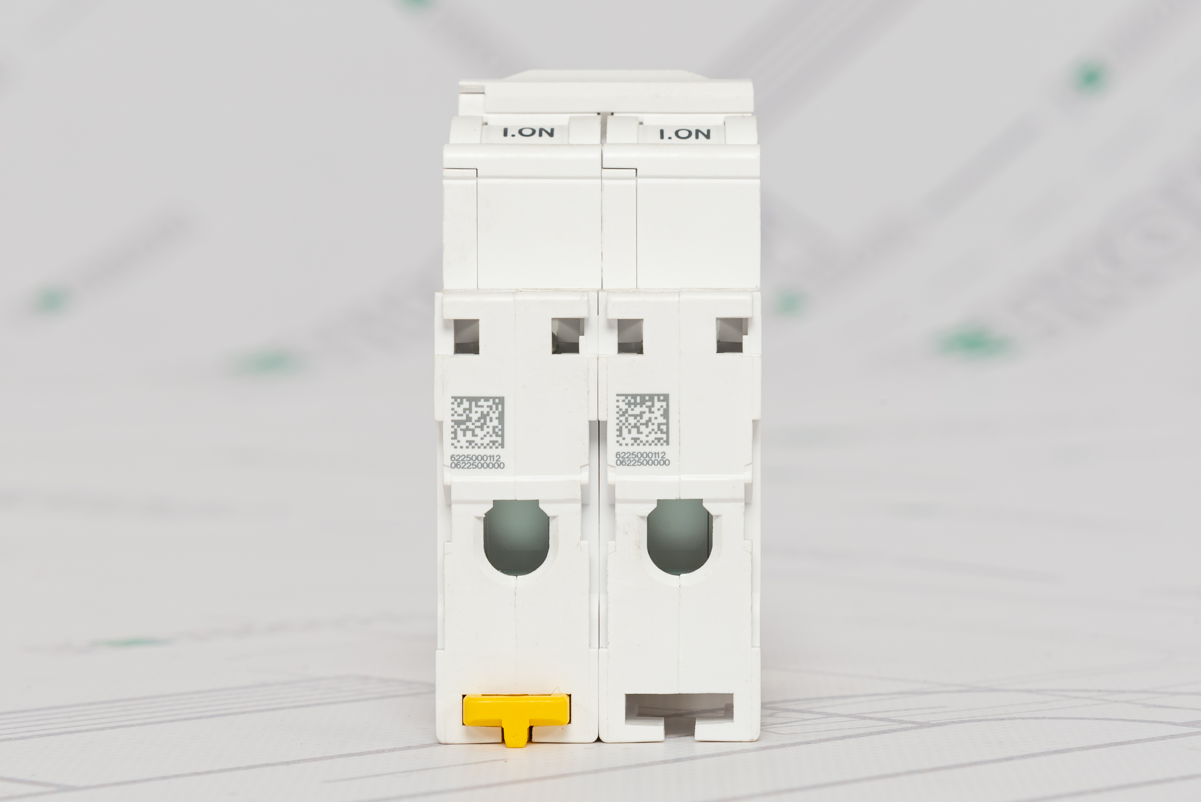 Автоматичний вимикач Schneider Electric RESI9 25 А, 2P, С, 6кА (R9F12225) відгуки - зображення 5