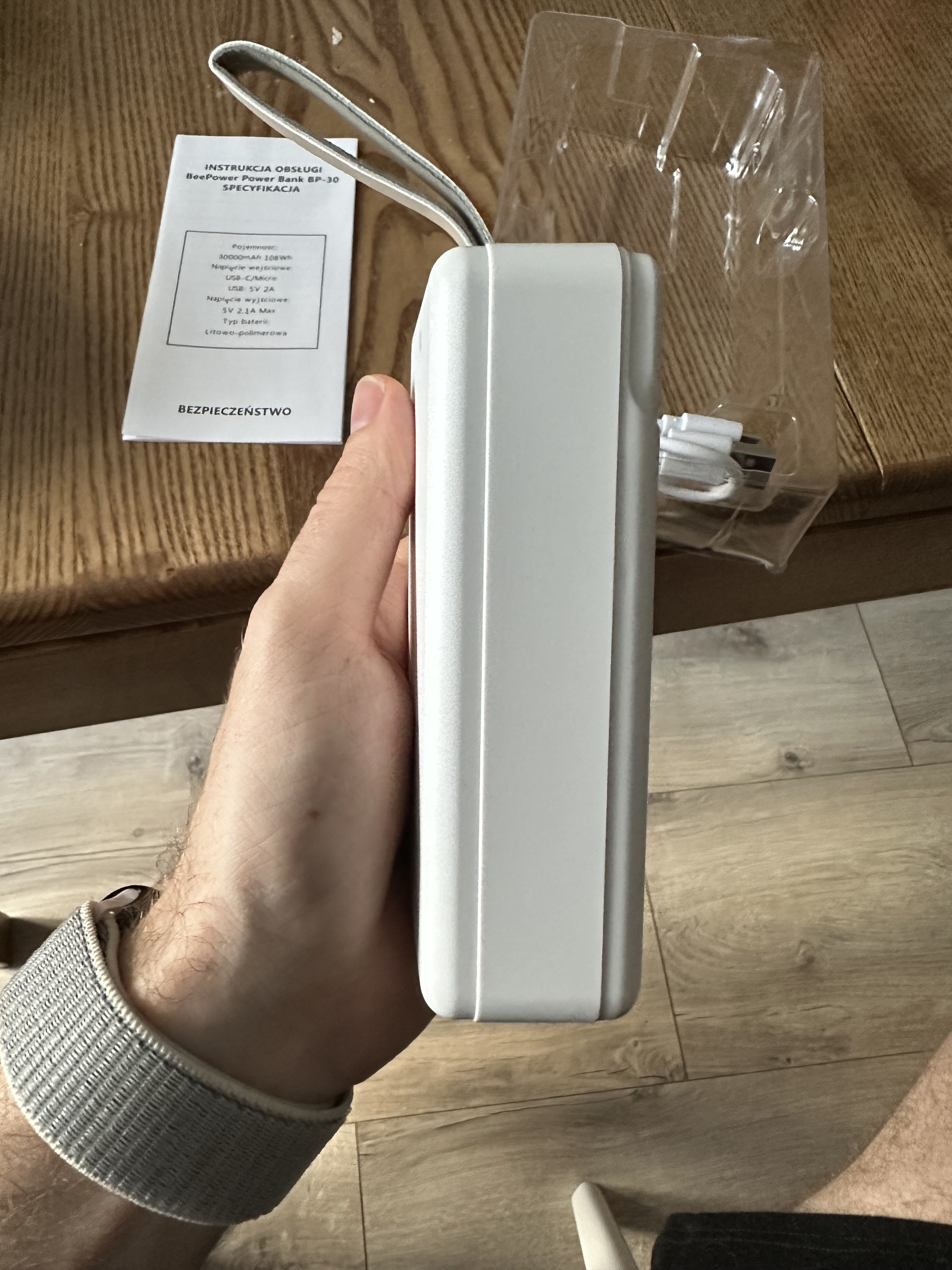 Фото №3 от покупателя Богдан к товару BeePower Power Bank- BP-30 30000mAh 2.1A 2xUSB White (BP-30W)