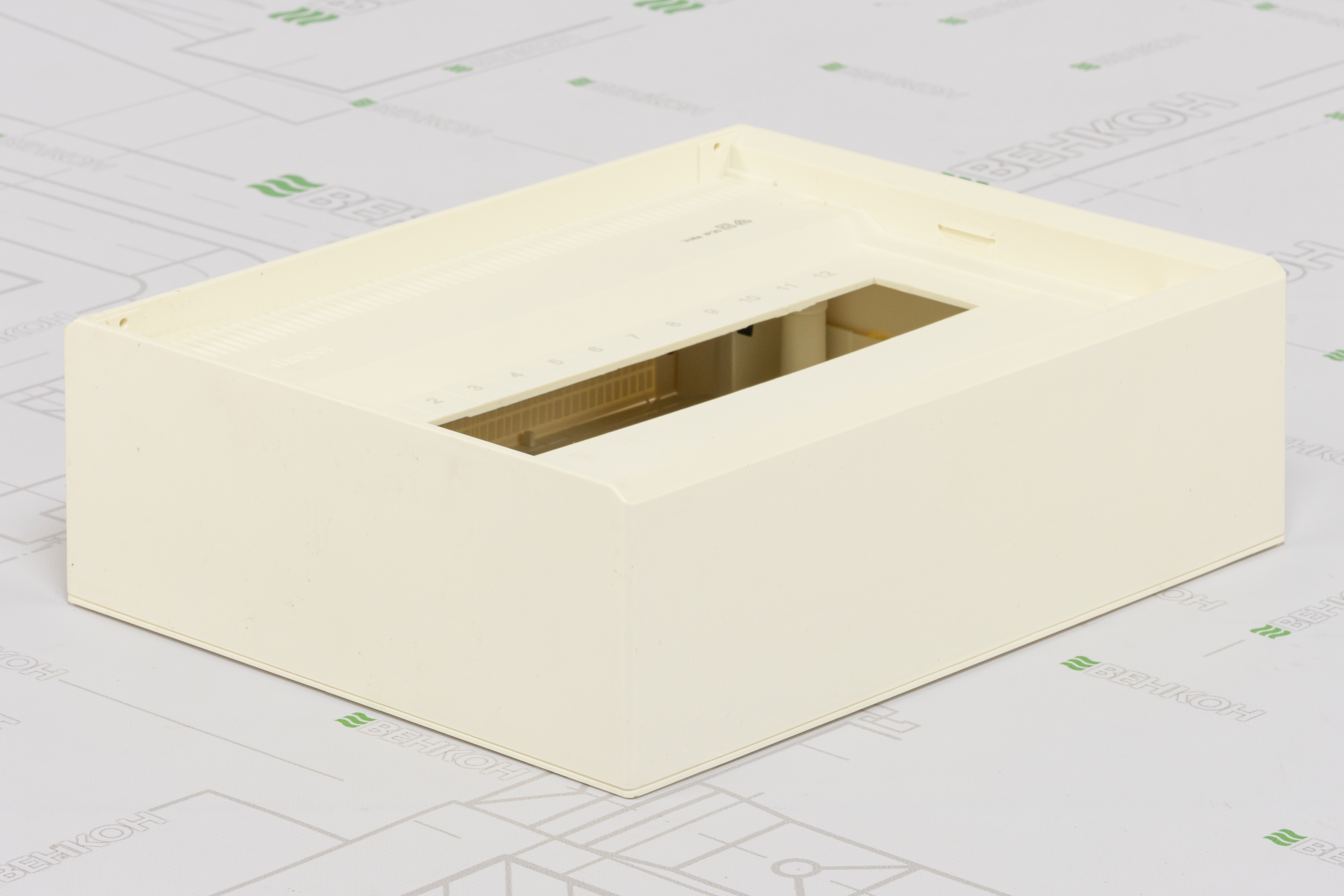 в продаже Щит распределительный Hager Volta VA12CN - фото 3