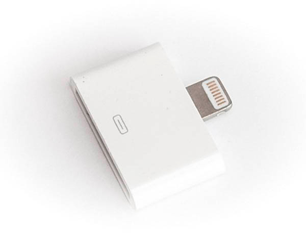 Переходник  PowerPlant Apple Lightning 8-pin to 30-pin Dock Connector (DV00DV4046)
