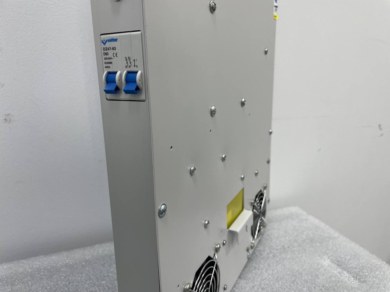Стабілізатор напруги Volter Smart-5,5 (морозостійкий) Уцінка ціна 25000 грн - фотографія 2