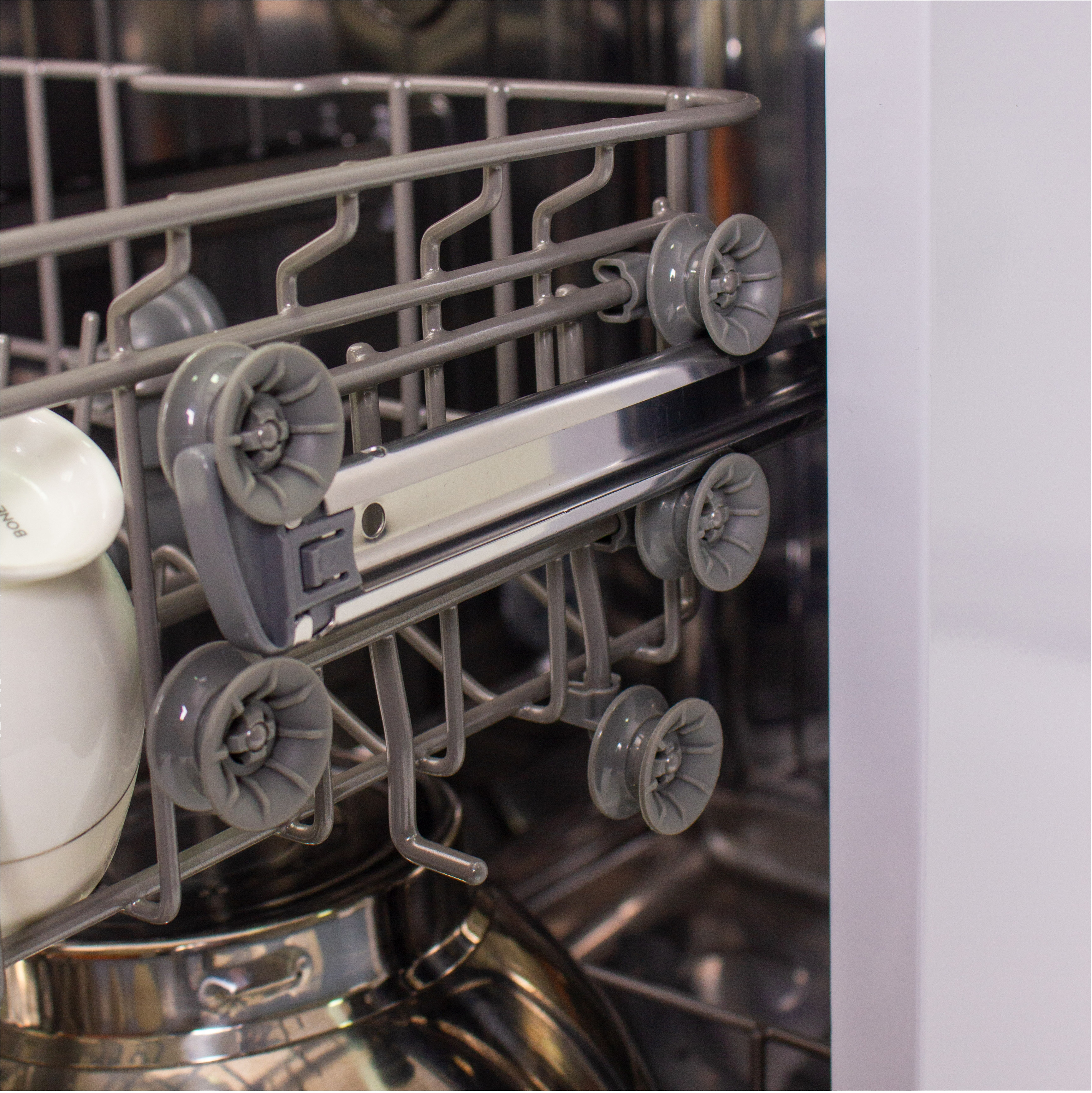 Посудомийна машина Prime Technics PDW 4596 W характеристики - фотографія 7