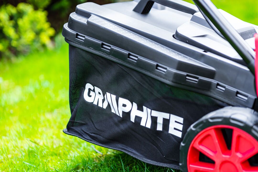 Газонокосарка Graphite 59G474 огляд - фото 11