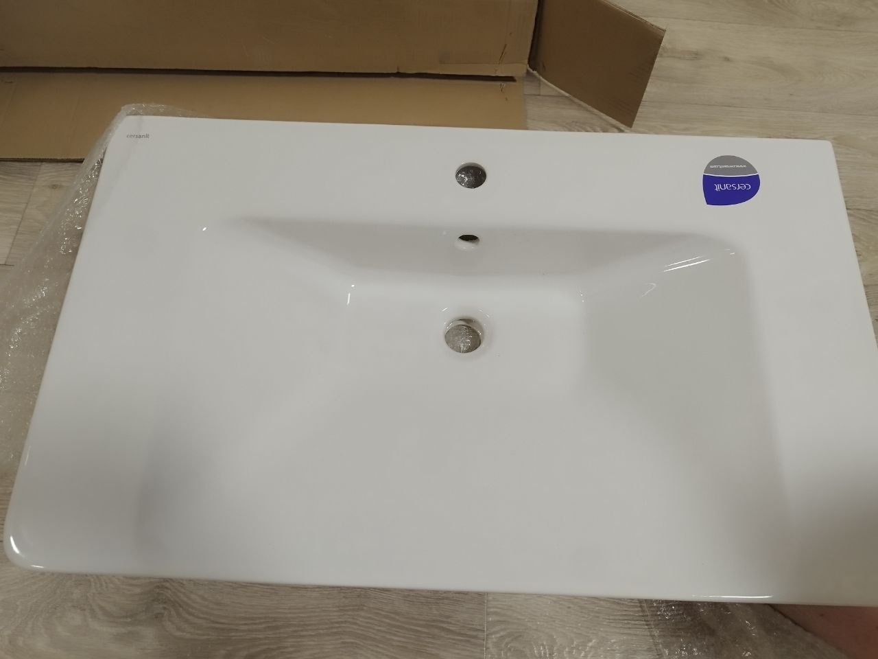 Фото №3 от покупателя Лискович Марина Владимировна к товару Умывальник