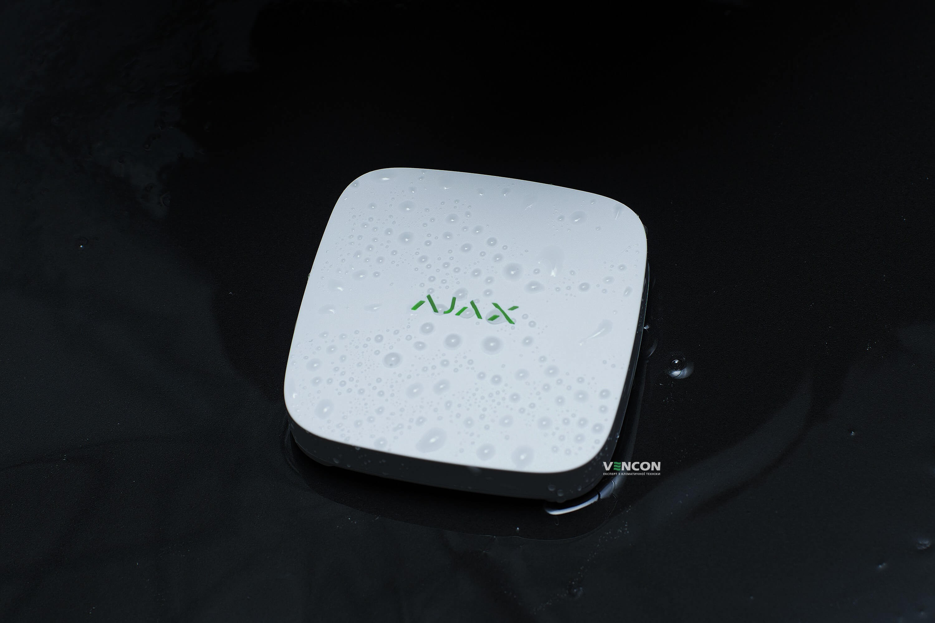 фото продукта Ajax WaterStop 1/2" White + Hub 2 White - 24
