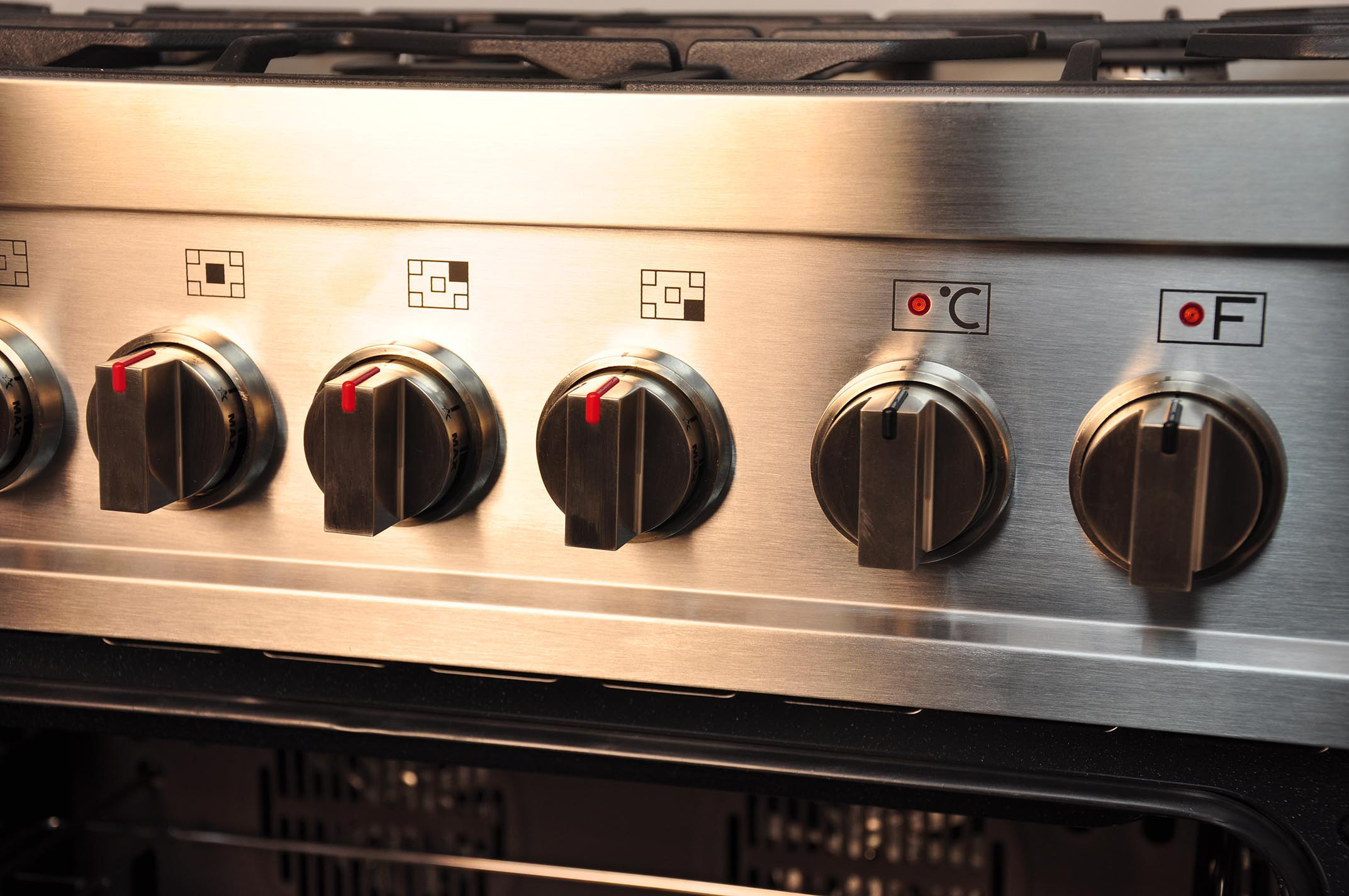 Кухонная плита Kaiser HGE 93505 R характеристики - фотография 7