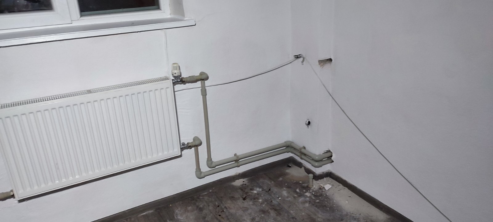 Монтаж секционных радиаторов в магазине в Киеве - фото 10