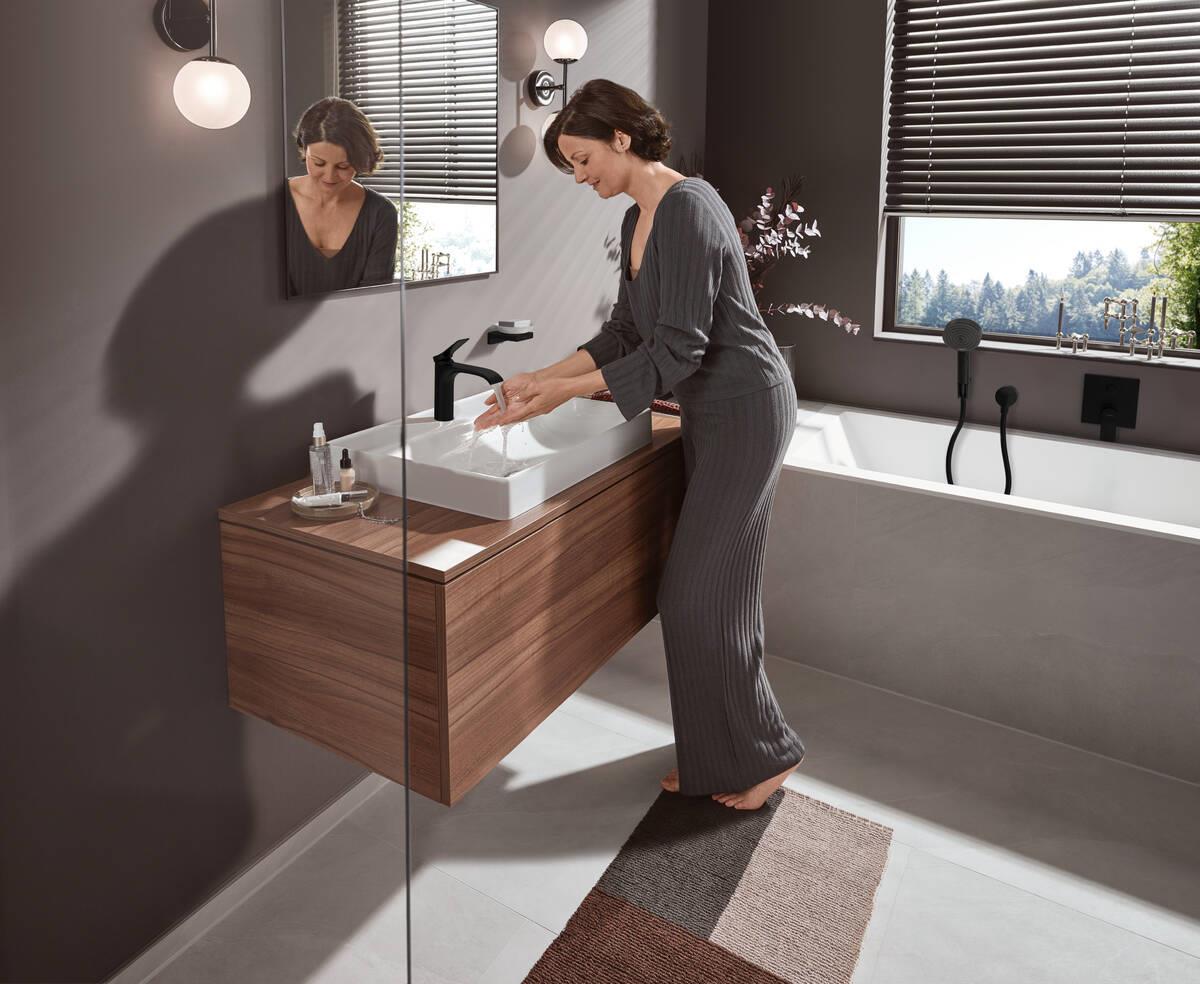 Змішувач для раковини Hansgrohe Vivenis 75020000 ціна 11489 грн - фотографія 2