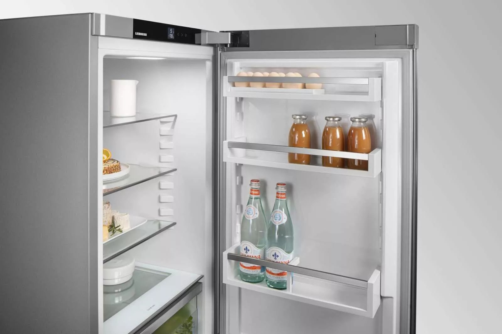 Холодильник Liebherr CNsff 5703 характеристики - фотографія 7