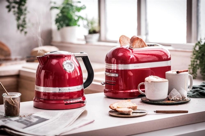 Электрочайник KitchenAid Artisan 5KEK1522ECA внешний вид - фото 9