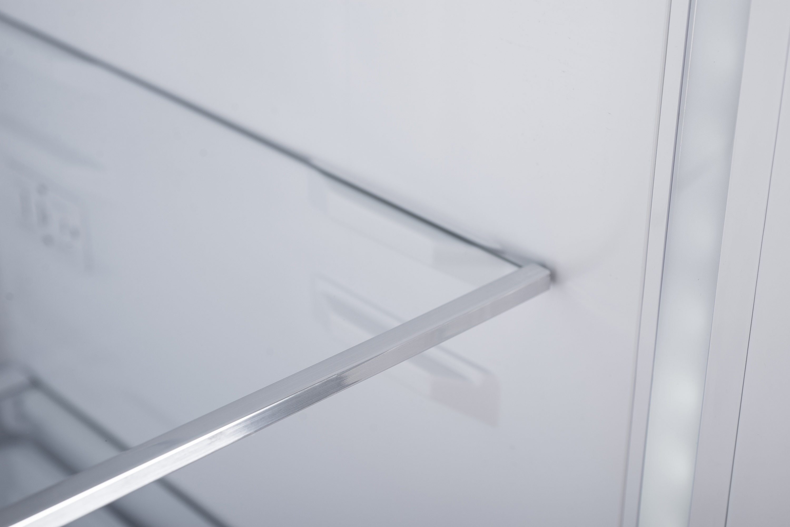 огляд товару Холодильник Sharp SJ-BA35CHXI2-UA - фотографія 12
