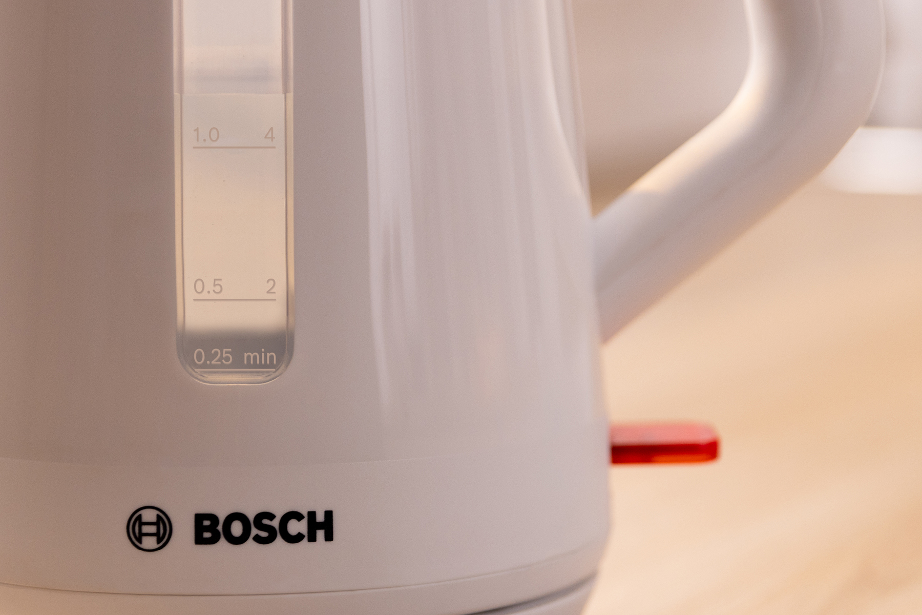 Электрочайник Bosch MyMoment TWK1M121 обзор - фото 11