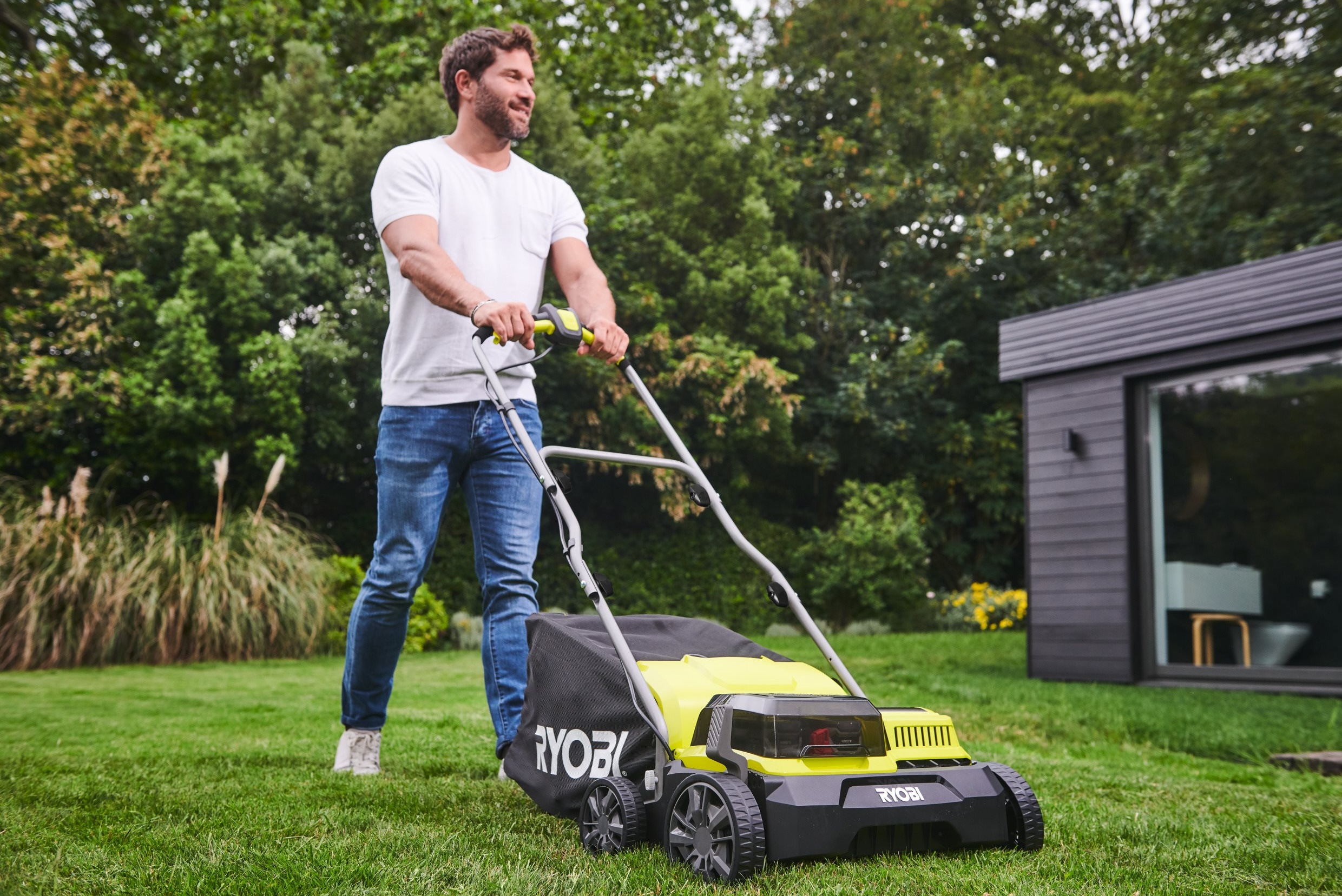 в продаже Аэратор-скарификатор Ryobi ONE + RY18SFX35A-240 - фото 3