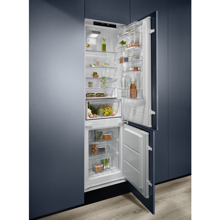 Холодильник Electrolux RNT6TE19S0 обзор - фото 8