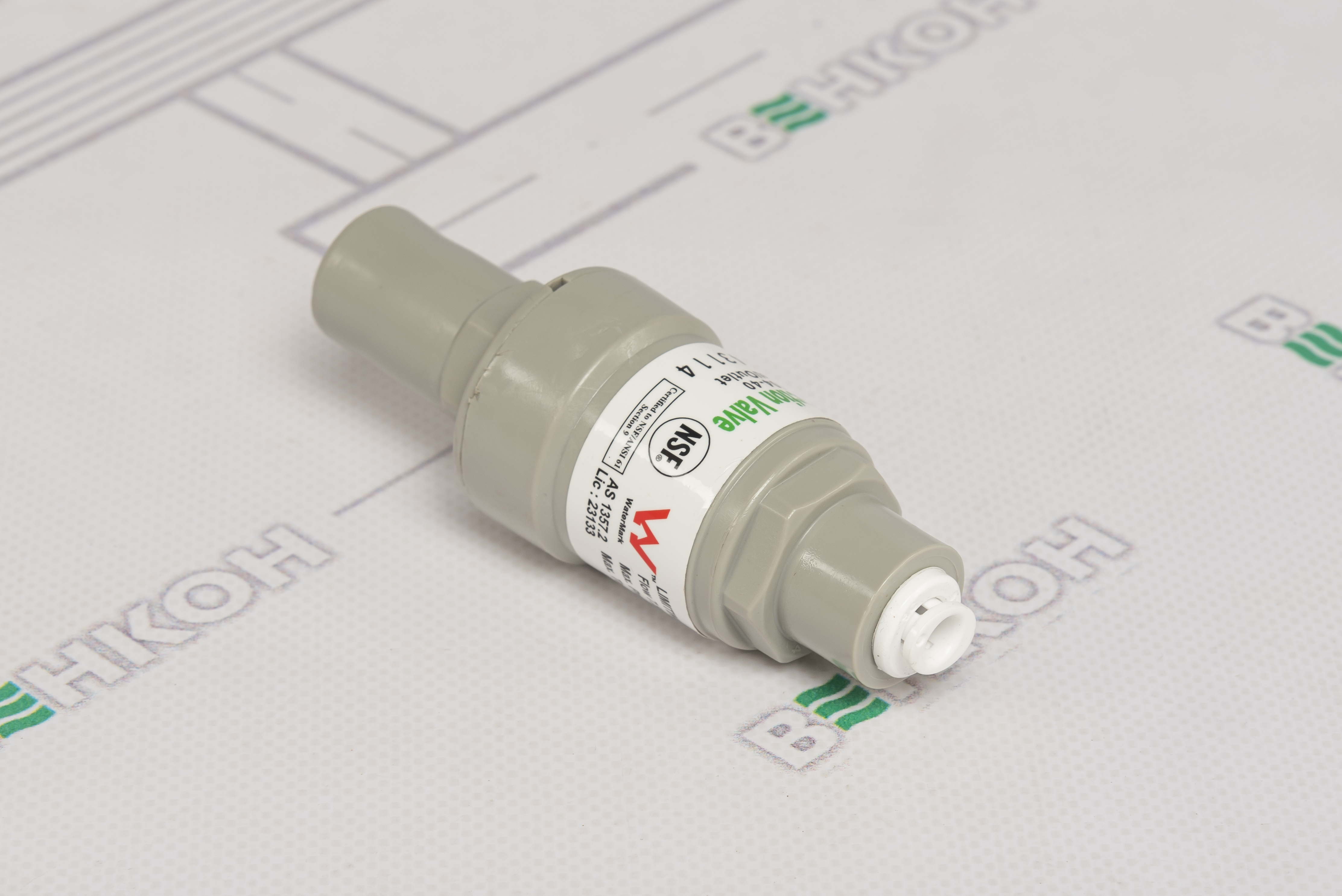 Редуктор тиску для зворотного осмосу або проточного фільтра Ecosoft 1/4" OD (HW-X4527) ціна 625 грн - фотографія 2