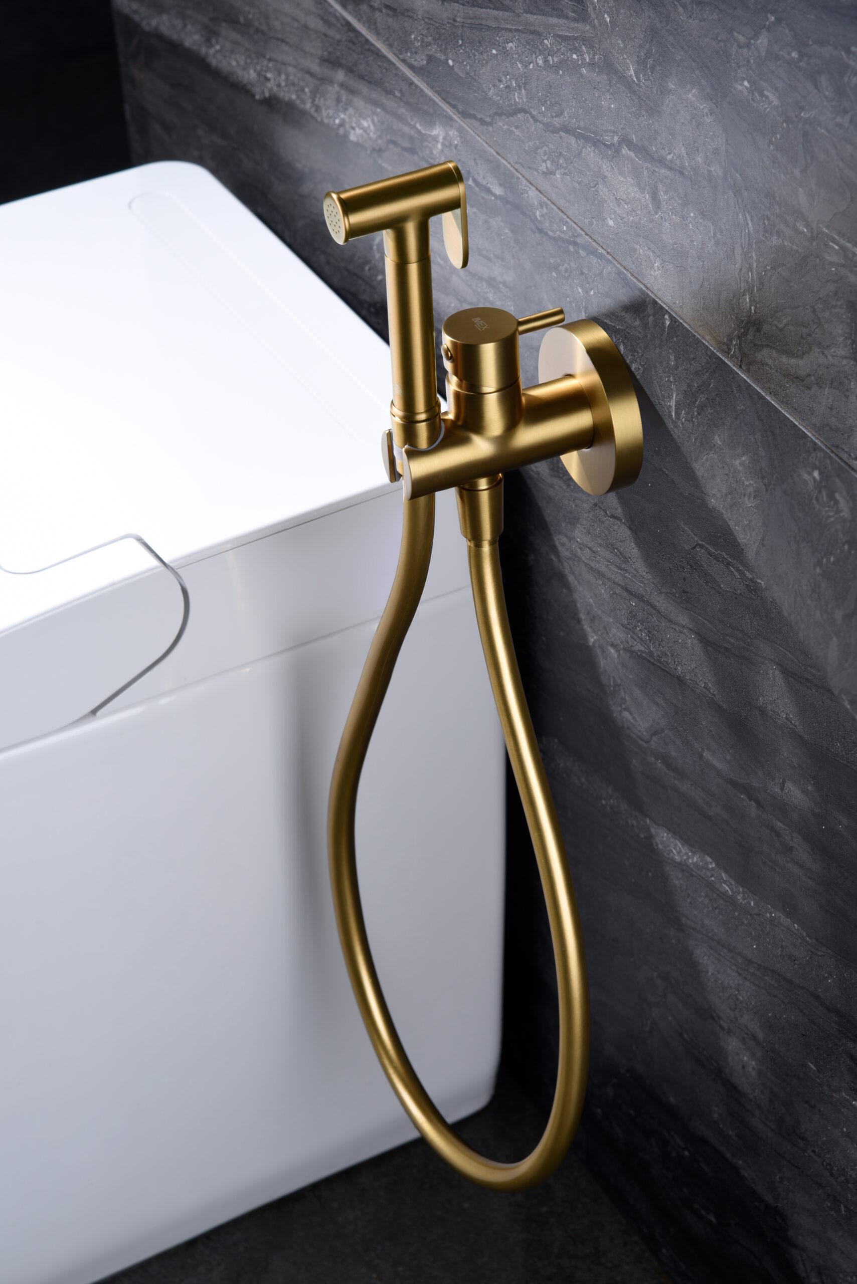 Гигиенический душ со смесителем Imex Munich PVD Gold Matt RDM001/OC цена 10233.60 грн - фотография 2