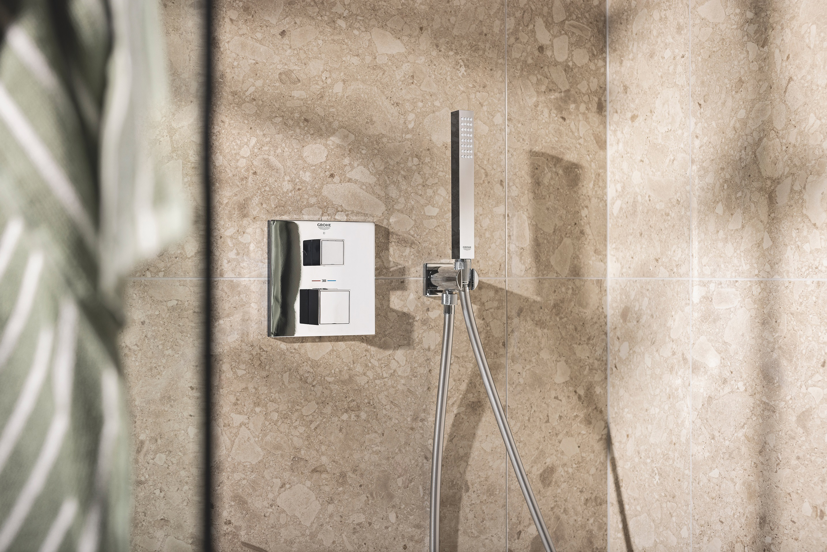 Душова система Grohe QuickFix Precision Cube & Vitalio Rain Mono 310 Cube 34879000 характеристики - фотографія 7