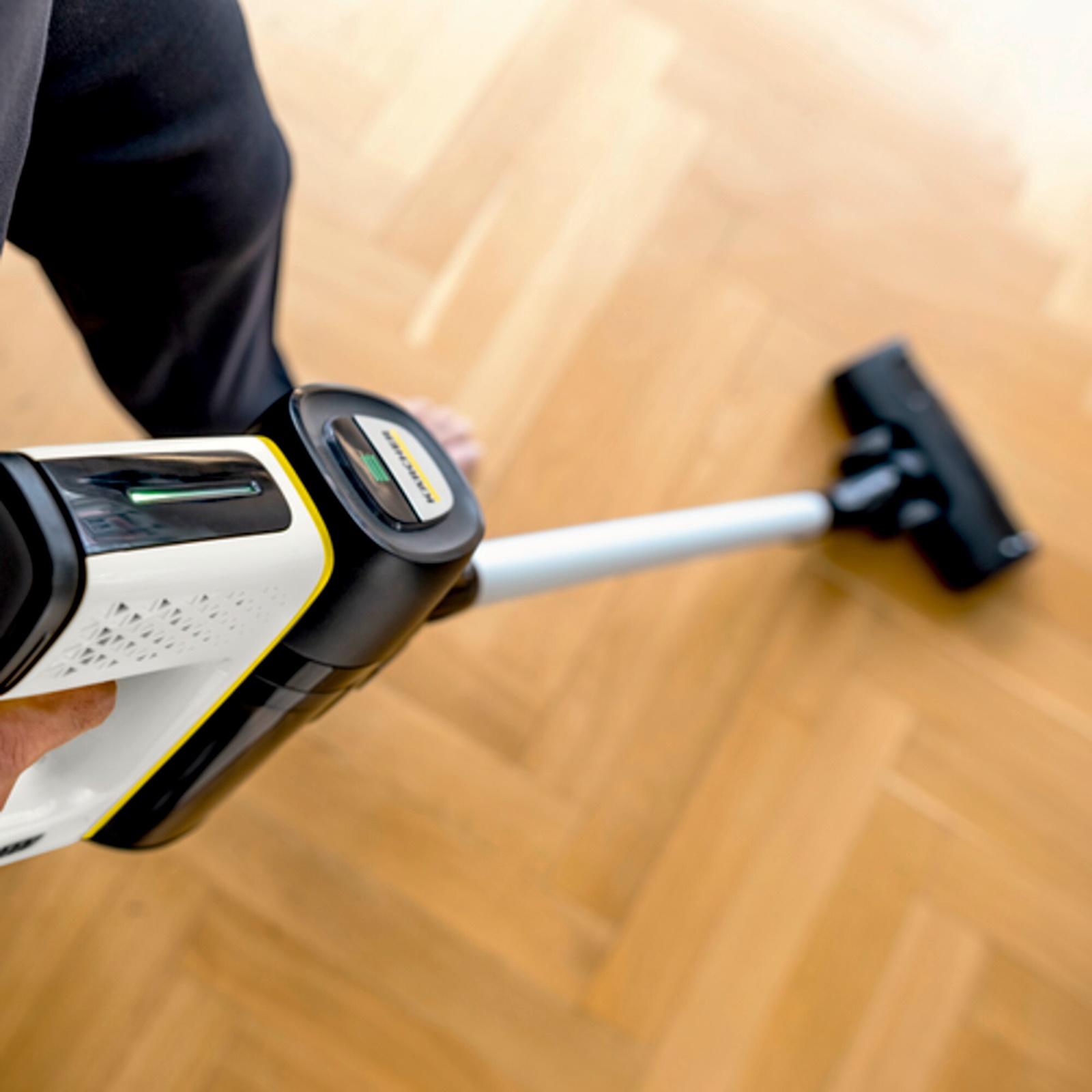 Пилосос Karcher VC 7 Cordless yourMax (1.198-710.0) зовнішній вигляд - фото 9