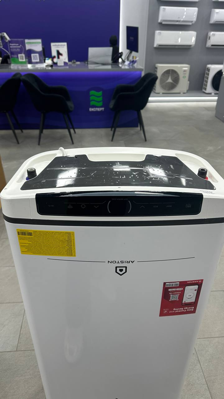 Бойлер Ariston VELIS PRO DRY WIFI 80 EU (3100909) уценка цена 10249 грн - фотография 2