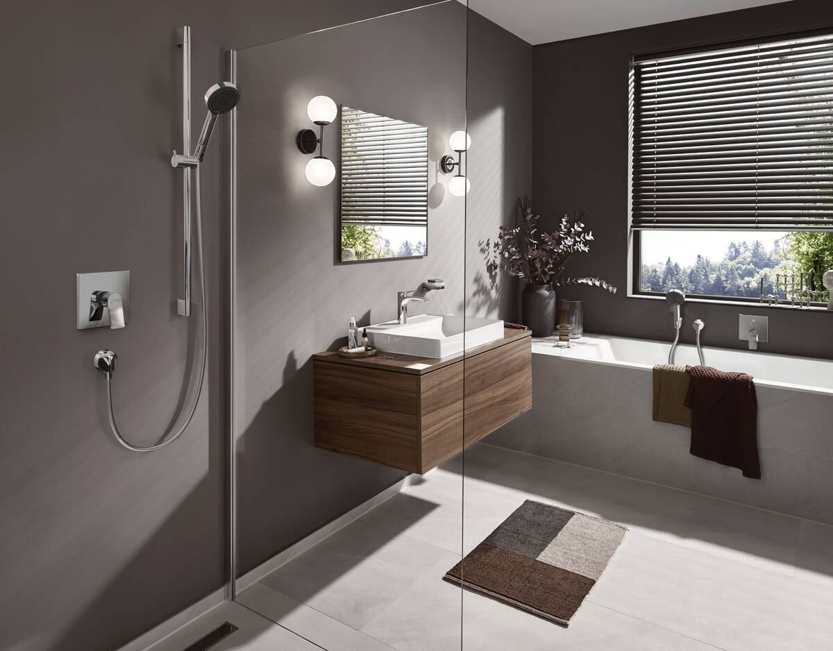 Зовнішня частина змішувача Hansgrohe Vivenis 75615000 ціна 0 грн - фотографія 2