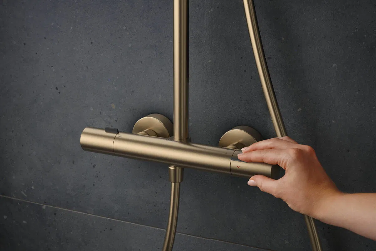 Душевая система Hansgrohe Pulsify S Puro Showerpipe 260 Brushed Bronze 24237140 цена 60361 грн - фотография 2