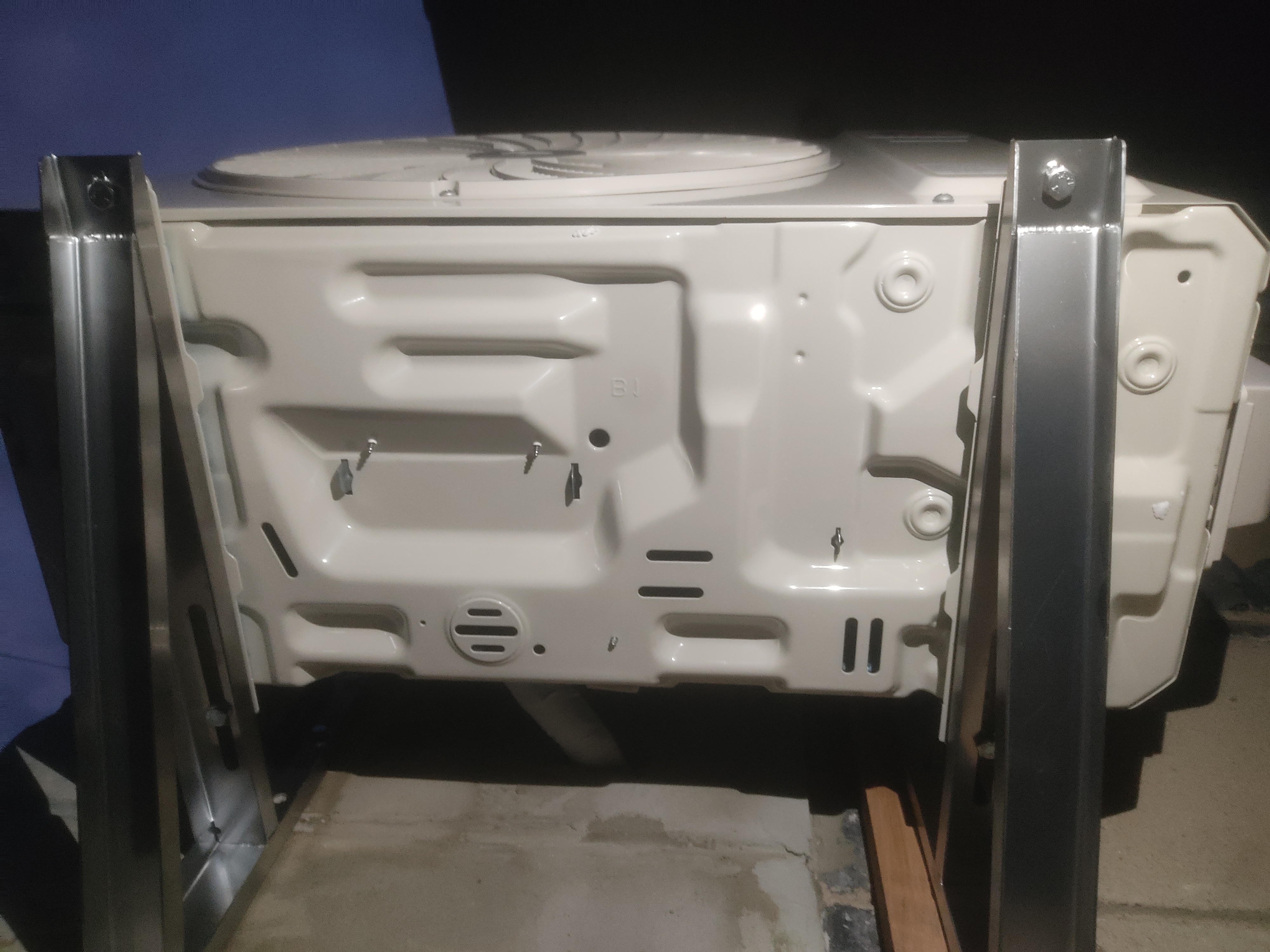 Фото №1 от покупателя Ярослав к товару Gree Cosmo DC Inverter GWH12AWCXB-K6DNA1A