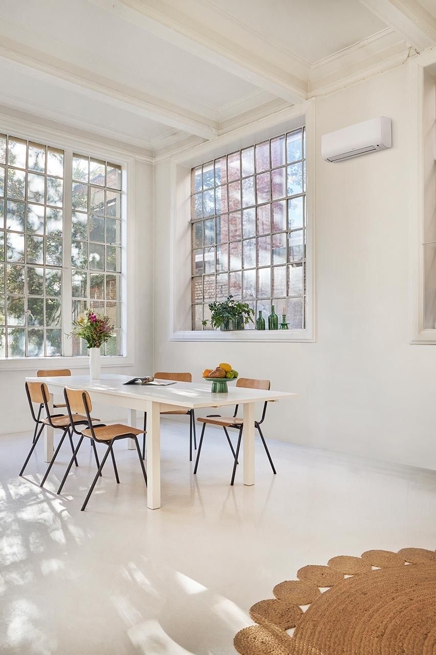 Кондиціонер спліт-система Daikin Comfora FTXP35N9/RXP35N9 зовнішній вигляд - фото 9