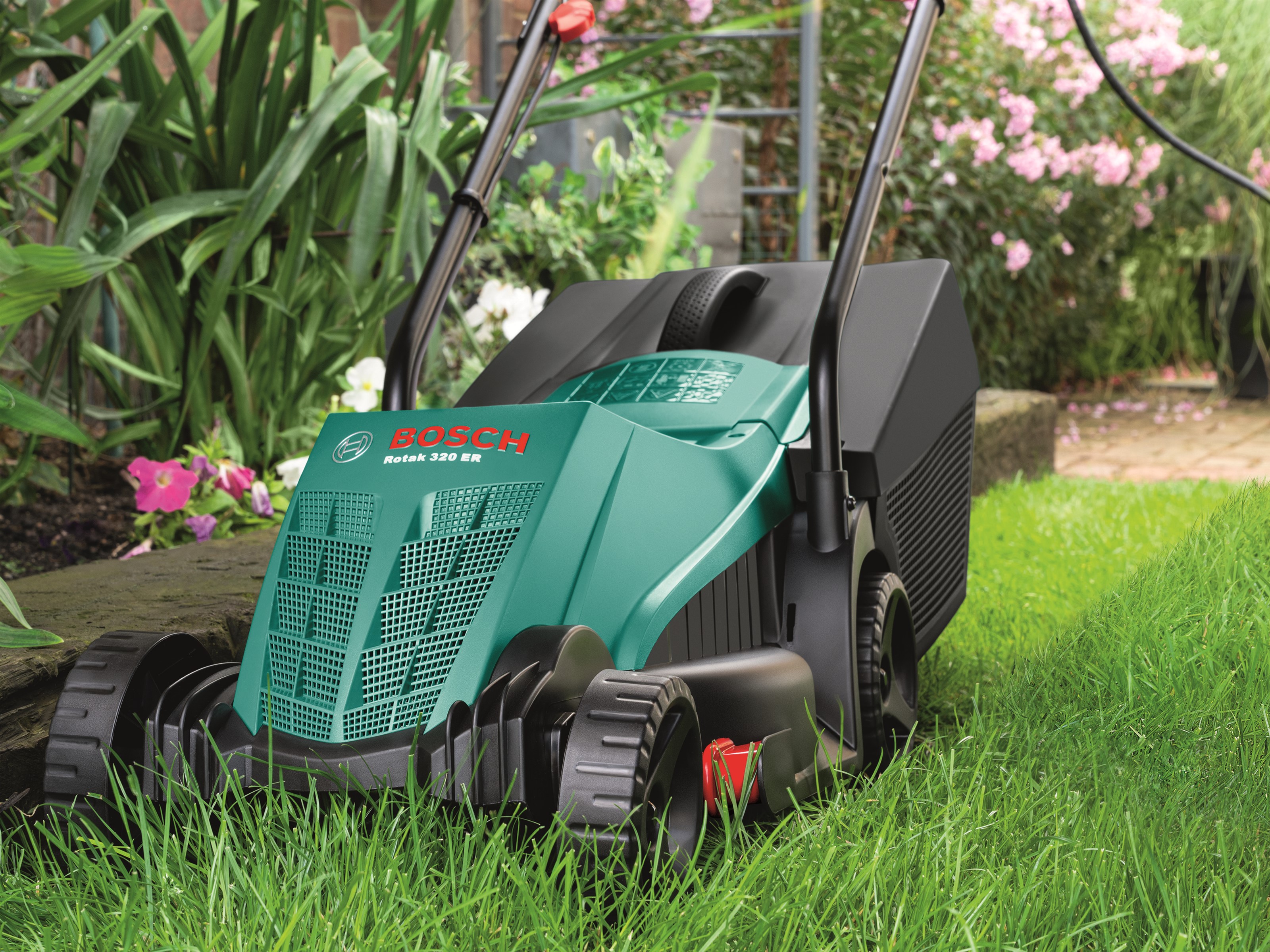 Газонокосарка Bosch Rotak 320 ER WEEU (1.2 кВт, 320 мм) (06008A600A) ціна 3899 грн - фотографія 2