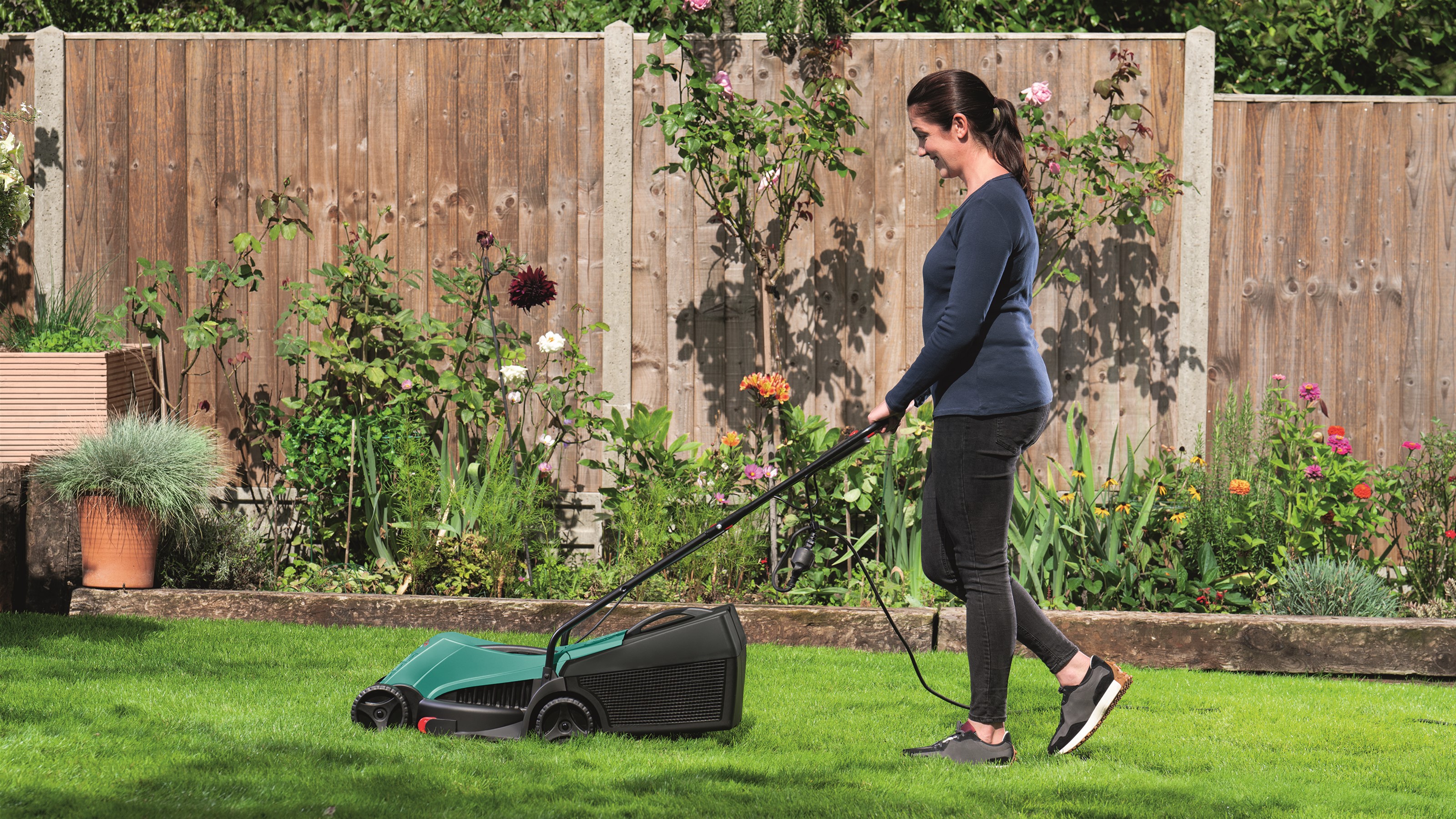 Газонокосарка Bosch Rotak 320 ER WEEU (1.2 кВт, 320 мм) (06008A600A) інструкція - зображення 6