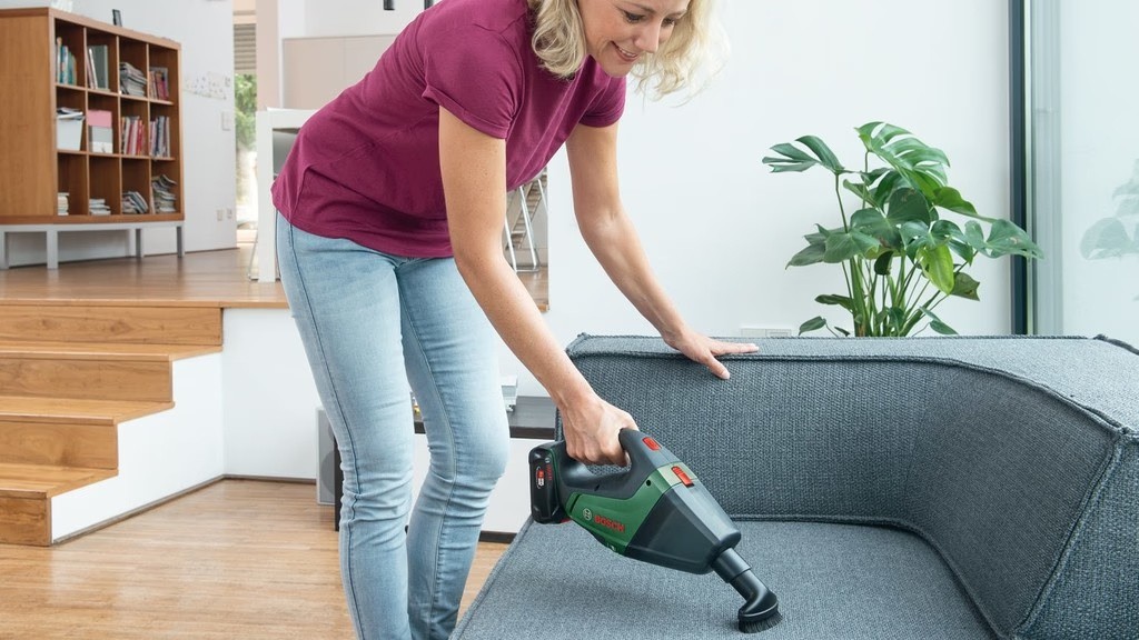 Пилосос Bosch UniversalVac 18 (0.603.3B9.102), без АКБ та ЗП відгуки - зображення 5