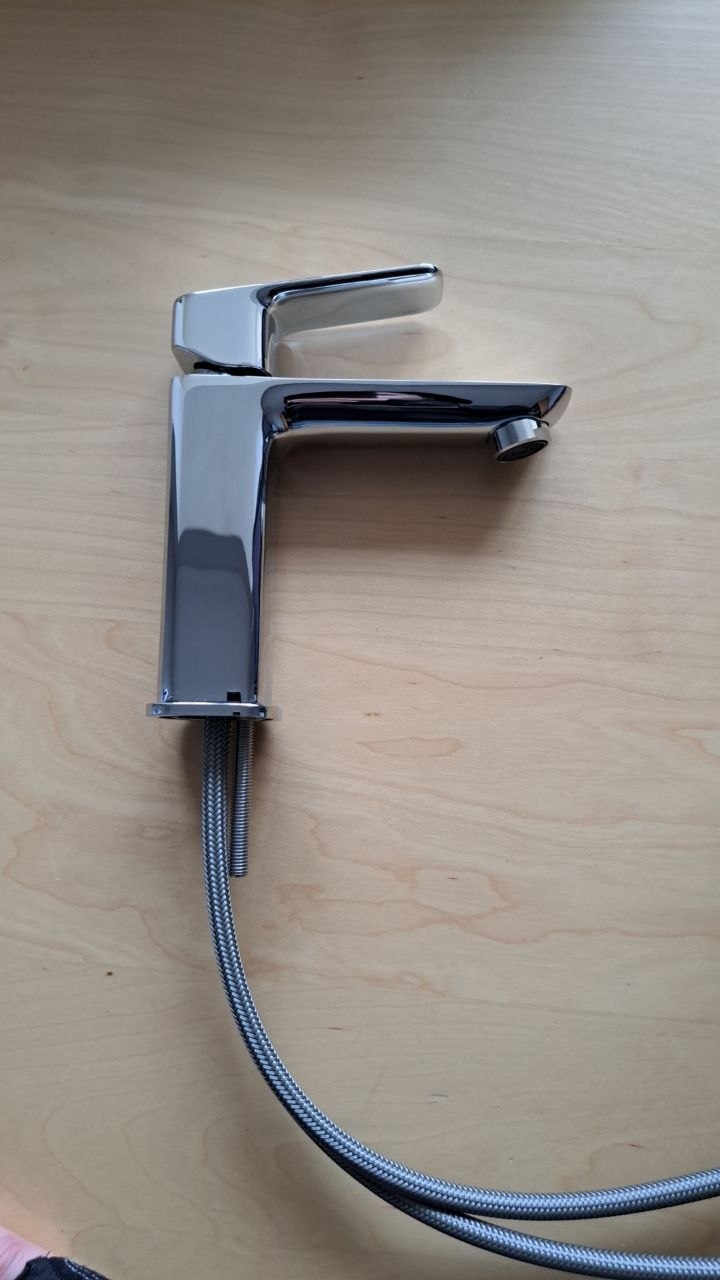 Фото №1 от покупателя Лискович Марина Владимировна к товару Смеситель для умывальника